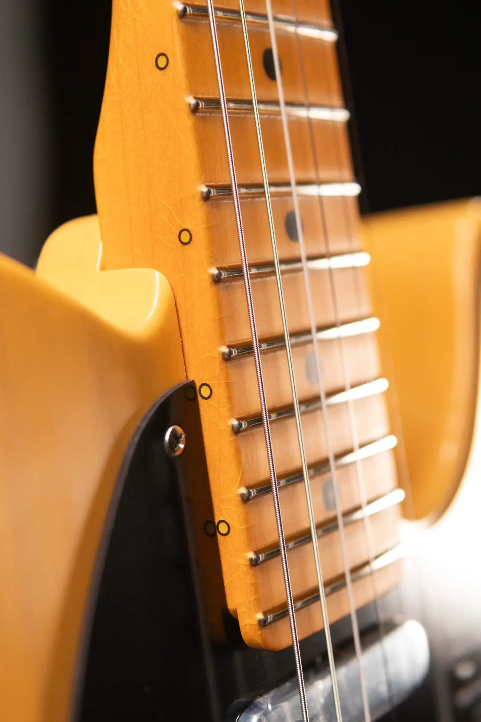Fender American Ultra Luxe '50s Telecaster Electric Guitar - Butterscotch Blonde with Deluxe Hardshell Case