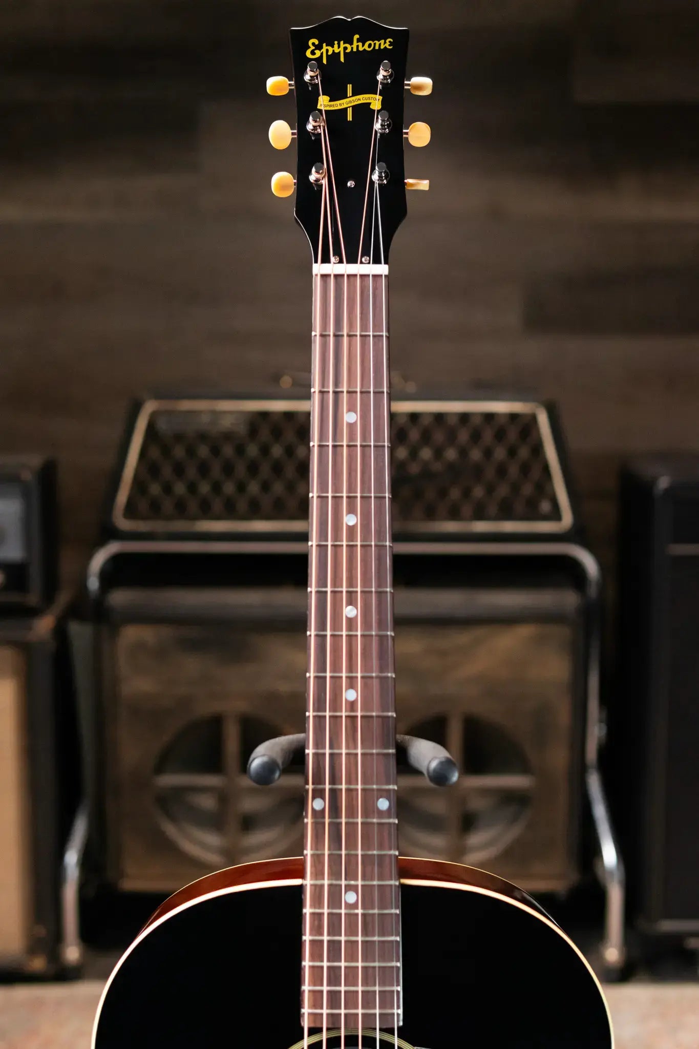 Epiphone 1942 Banner J-45 Reissue Acoustic/Electric Guitar - Vintage Sunburst with Hardshell Case