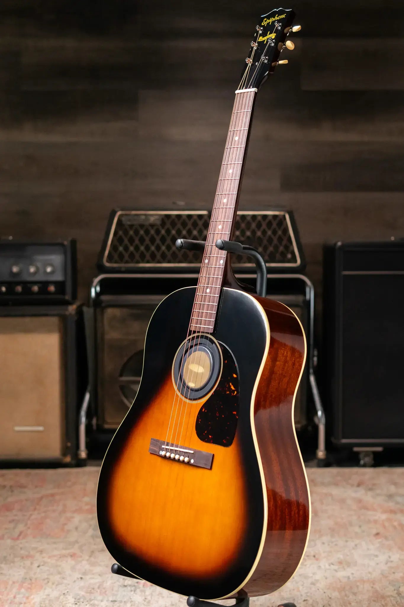 Epiphone 1942 Banner J-45 Reissue Acoustic/Electric Guitar - Vintage Sunburst with Hardshell Case