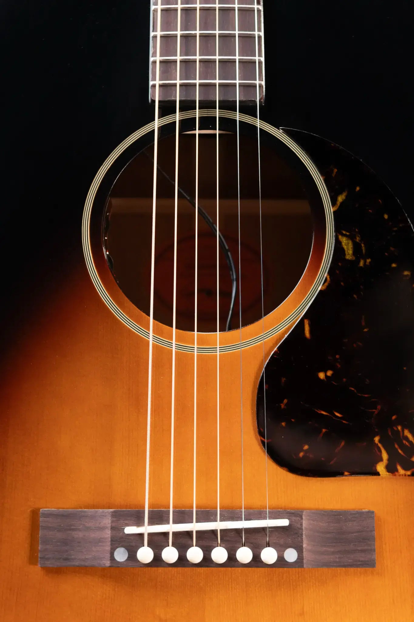 Epiphone 1942 Banner J-45 Reissue Acoustic/Electric Guitar - Vintage Sunburst with Hardshell Case