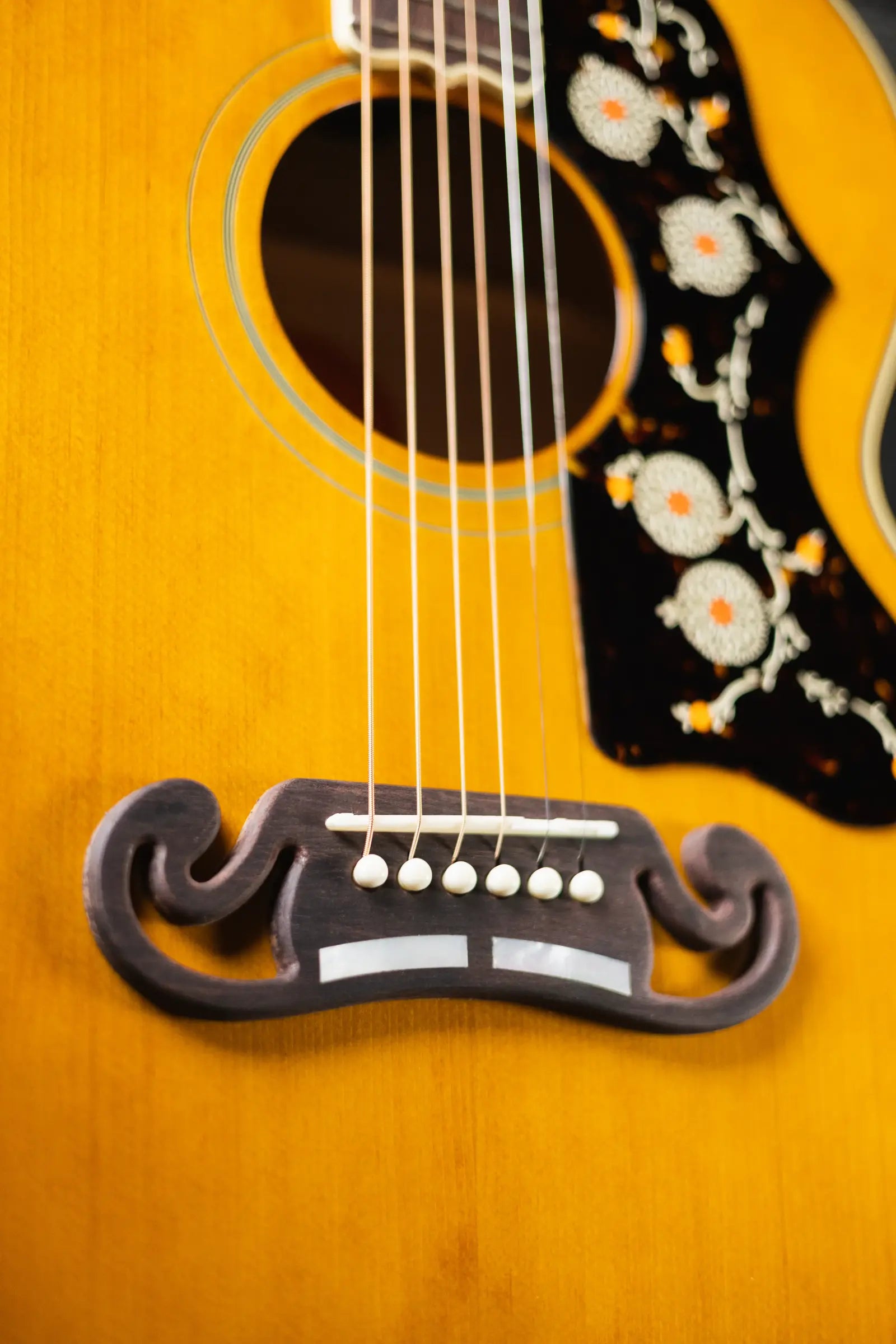 Epiphone 1957 SJ-200 Reissue Acoustic/Electric Guitar - Antique Natural with Hardshell Case