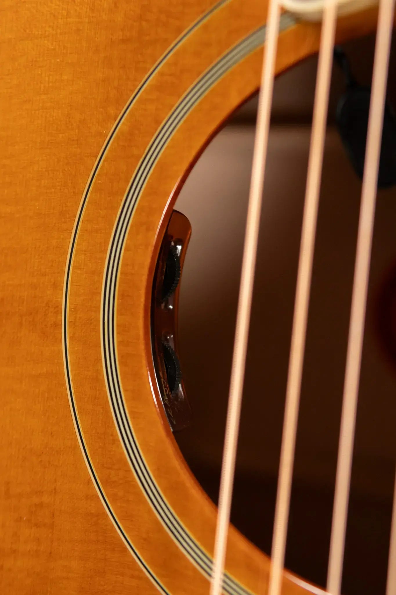 Epiphone 1957 SJ-200 Reissue Acoustic/Electric Guitar - Antique Natural with Hardshell Case