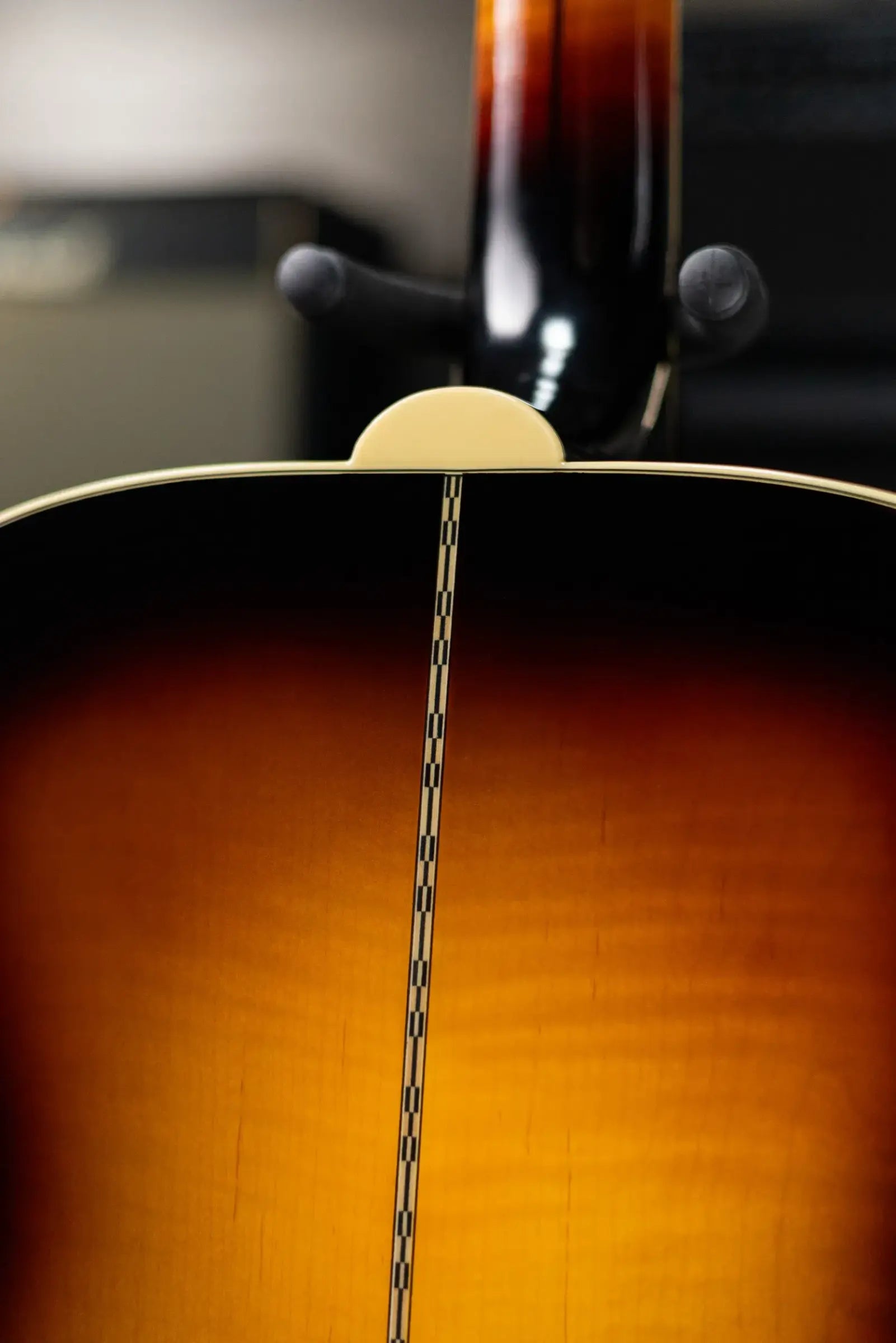 Epiphone 1957 SJ-200 Reissue Acoustic/Electric Guitar - Vintage Sunburst with Hardshell Case
