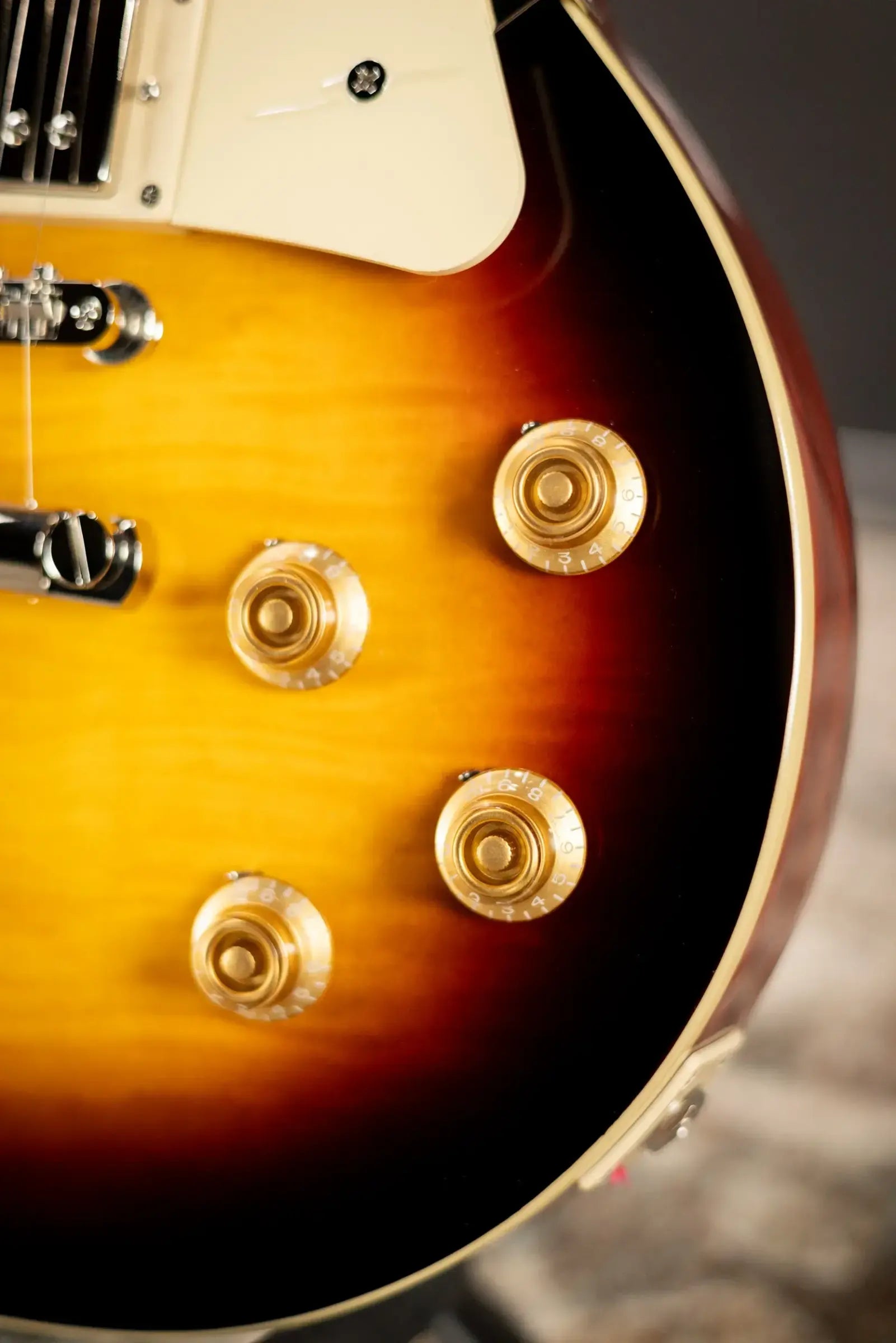Epiphone 1959 Les Paul Standard Reissue Electric Guitar - Dark Burst with Hardshell Case
