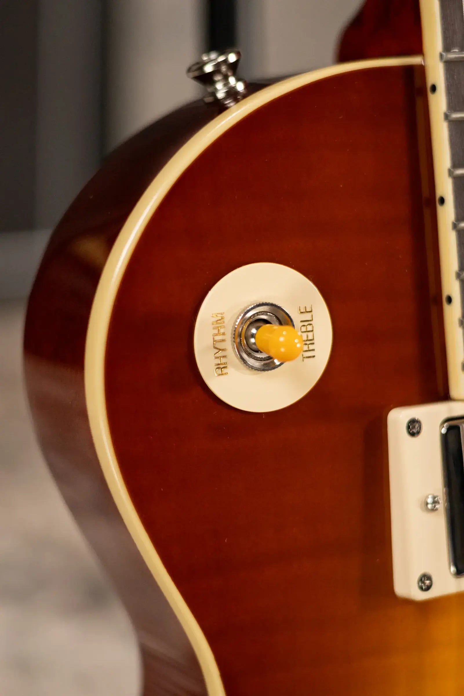 Epiphone 1959 Les Paul Standard Reissue Electric Guitar - Golden Poppy Burst with Hardshell Case