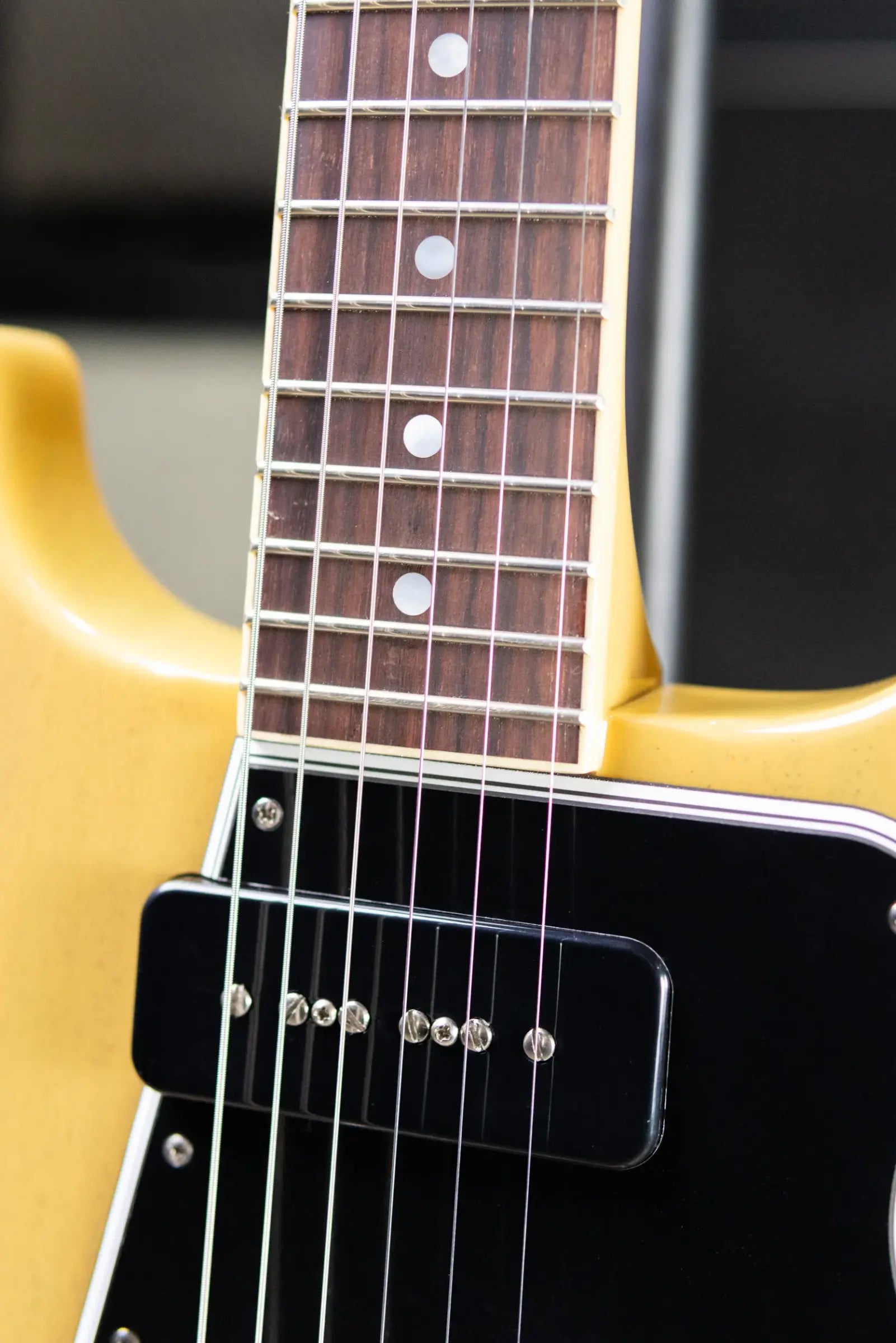 Epiphone 1960 Les Paul Special Double Cut Reissue Electric Guitar - TV Yellow with Hardshell Case