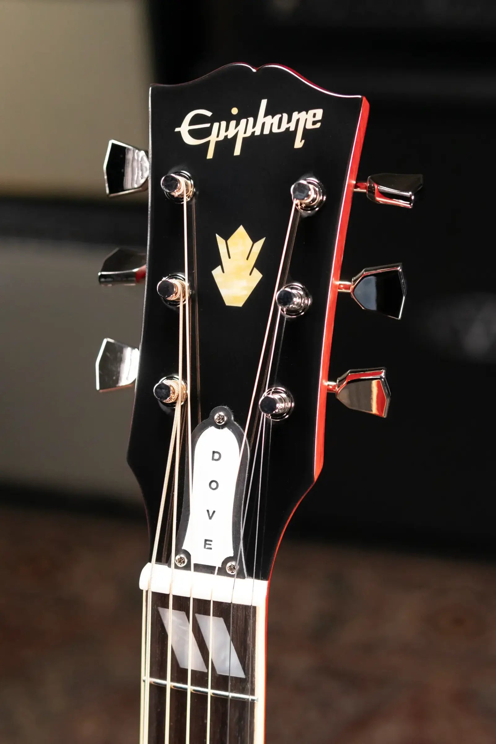 Epiphone 1963 Dove Reissue Acoustic/Electric Guitar with Hardshell Case