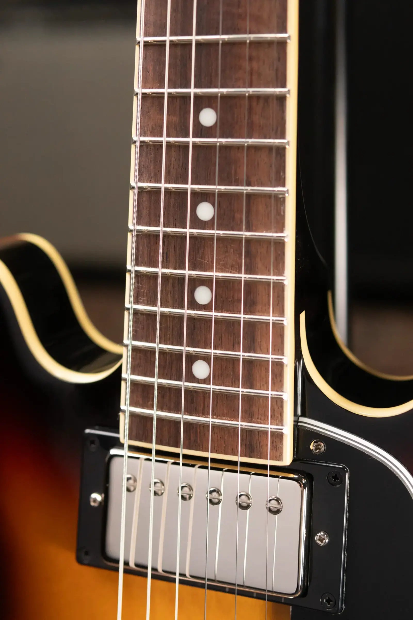 Epiphone ES-339 Semi-Hollow Electric Guitar - Vintage Sunburst