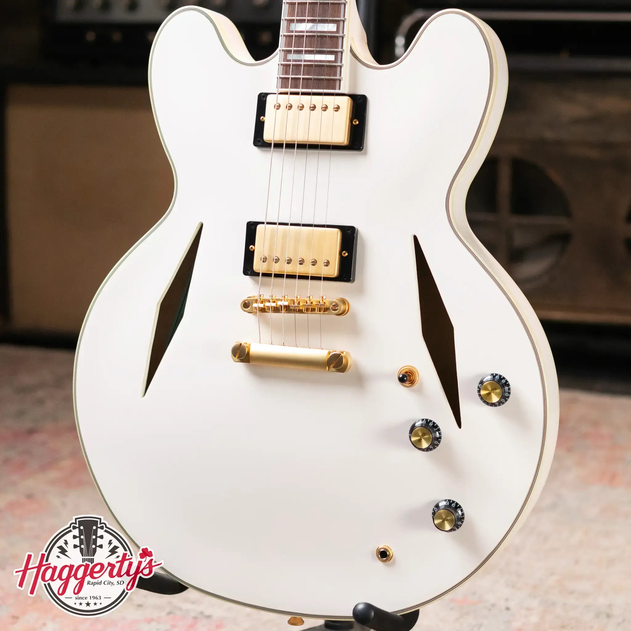 Epiphone Emily Wolfe "White Wolf" Sheraton - Aged Bone White with EpiLite Case