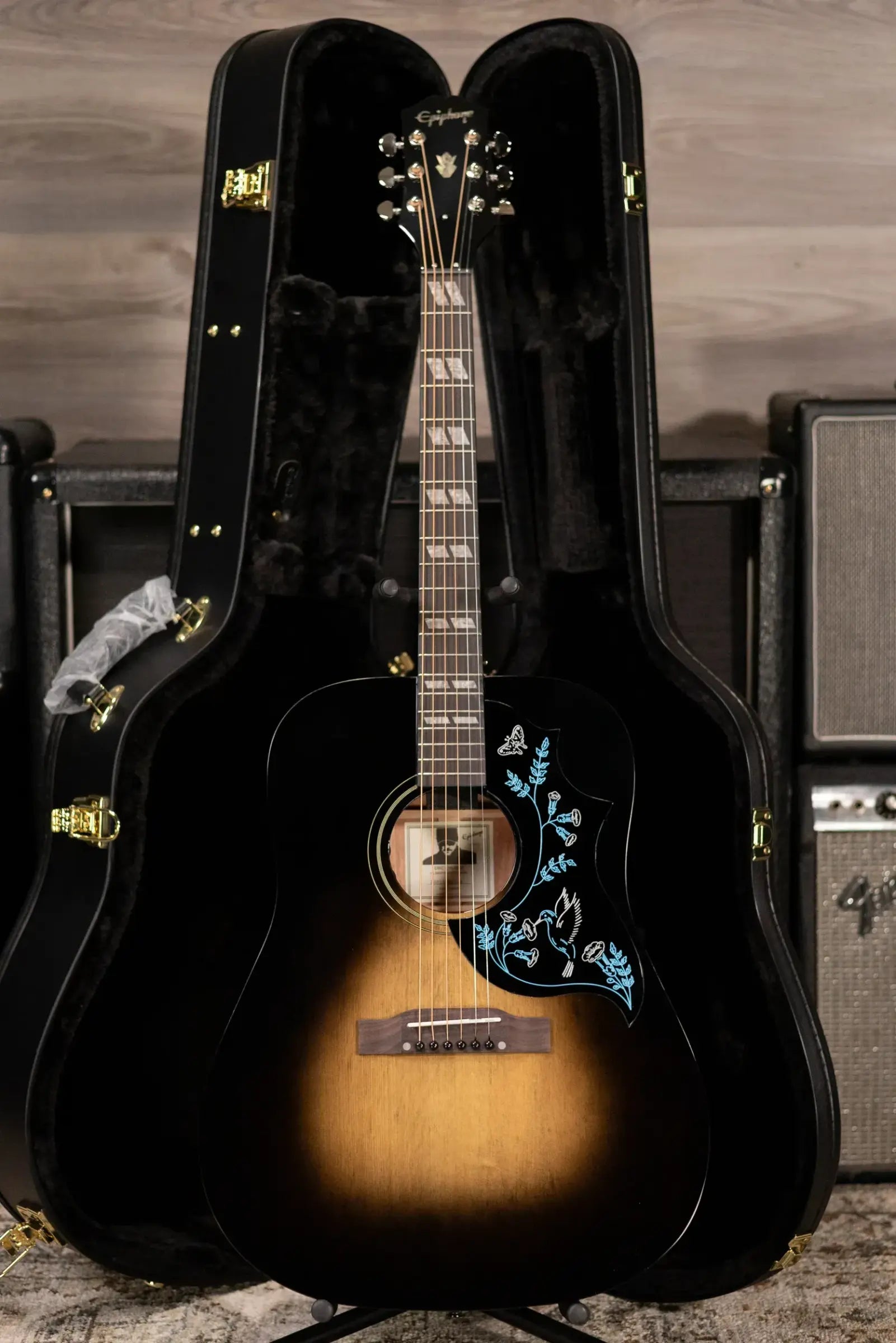 Epiphone Eric Church Signature Hummingbird Dark Studio Acoustic/Electric Guitar - Cobra Burst with Hardshell Case