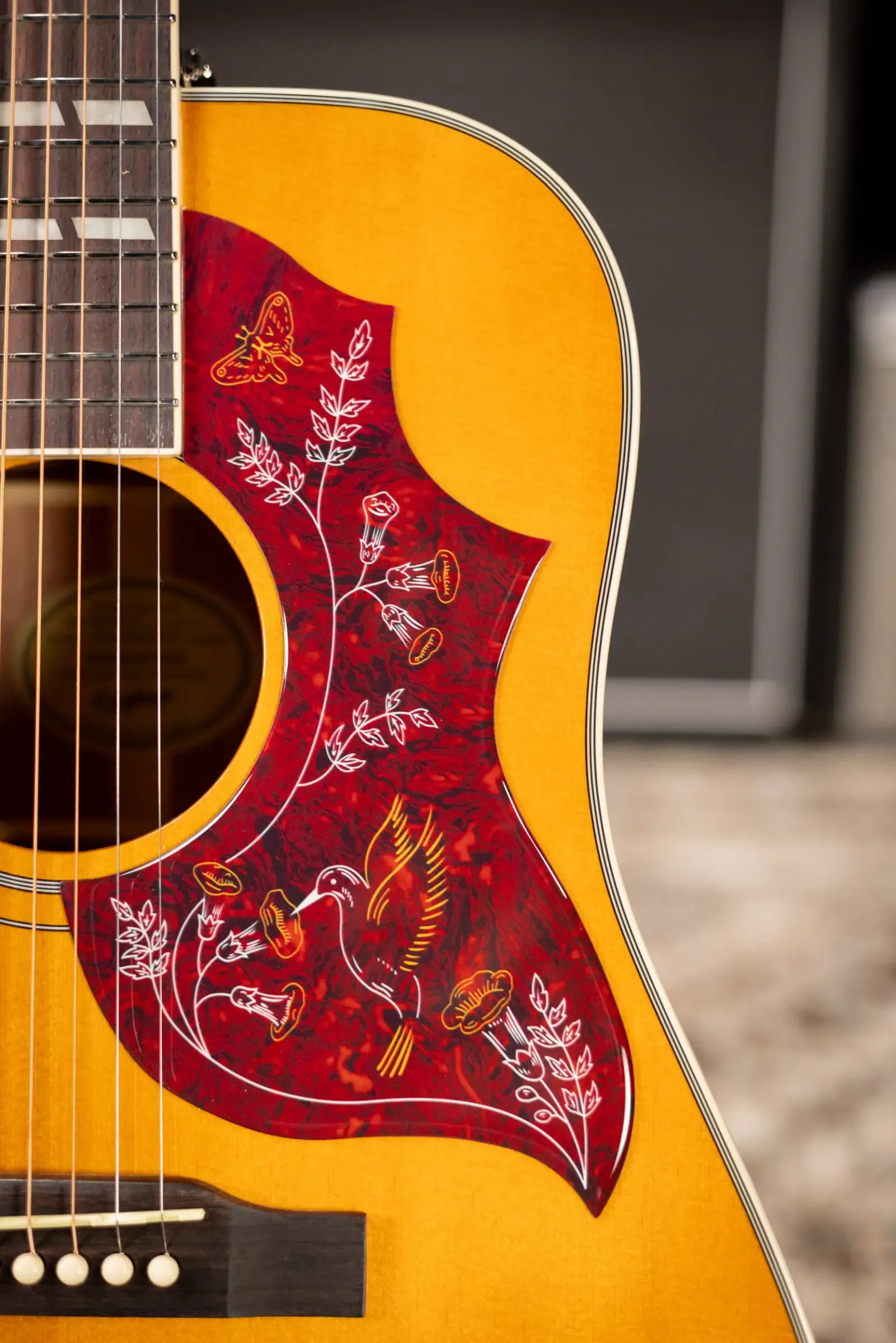 Epiphone Hummingbird Studio Acoustic/Electric Guitar - Antique Natural with Gig Bag