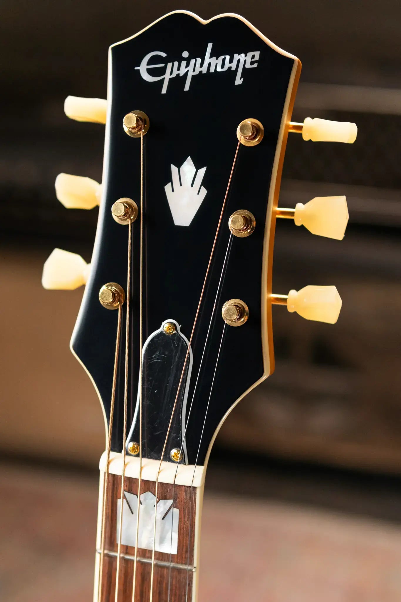 Epiphone J-200 Acoustic/Electric Guitar - Aged Antique Natural Gloss