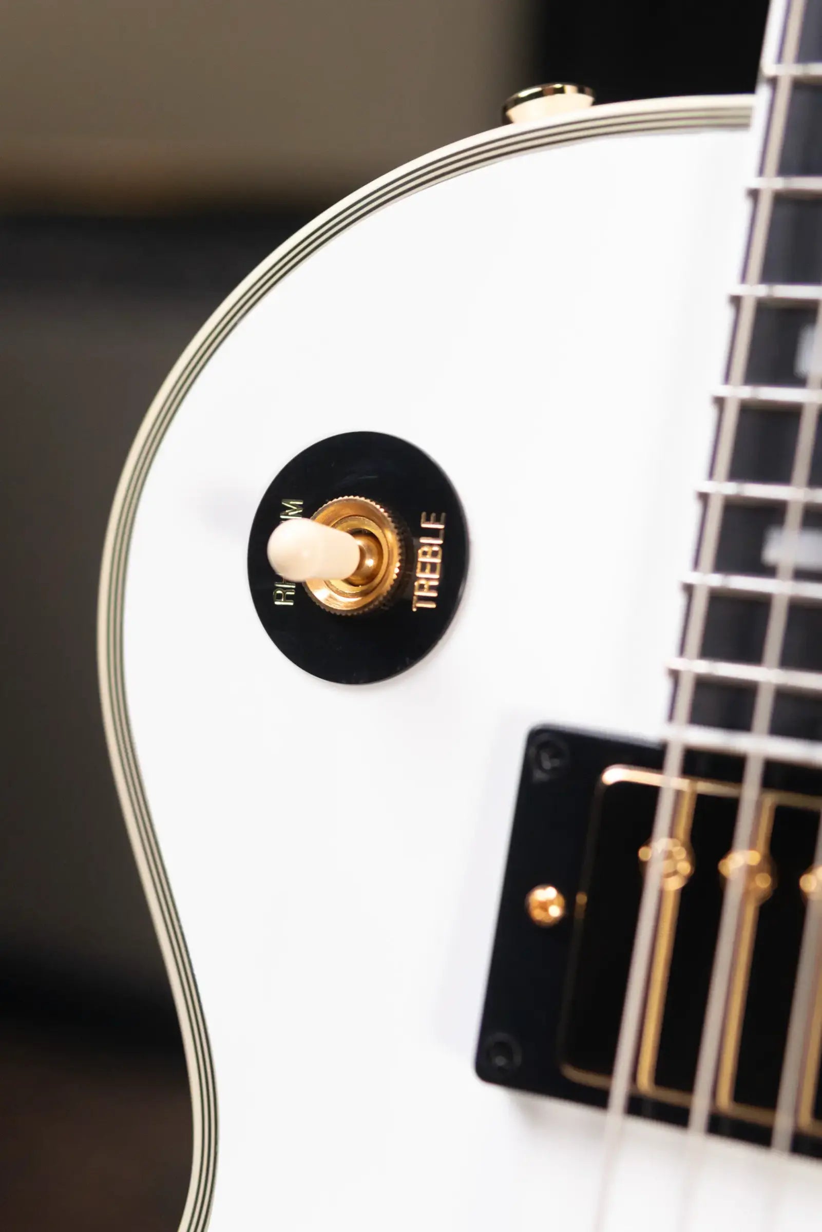Epiphone Les Paul Custom Electric Guitar - Alpine White with Hardshell Case