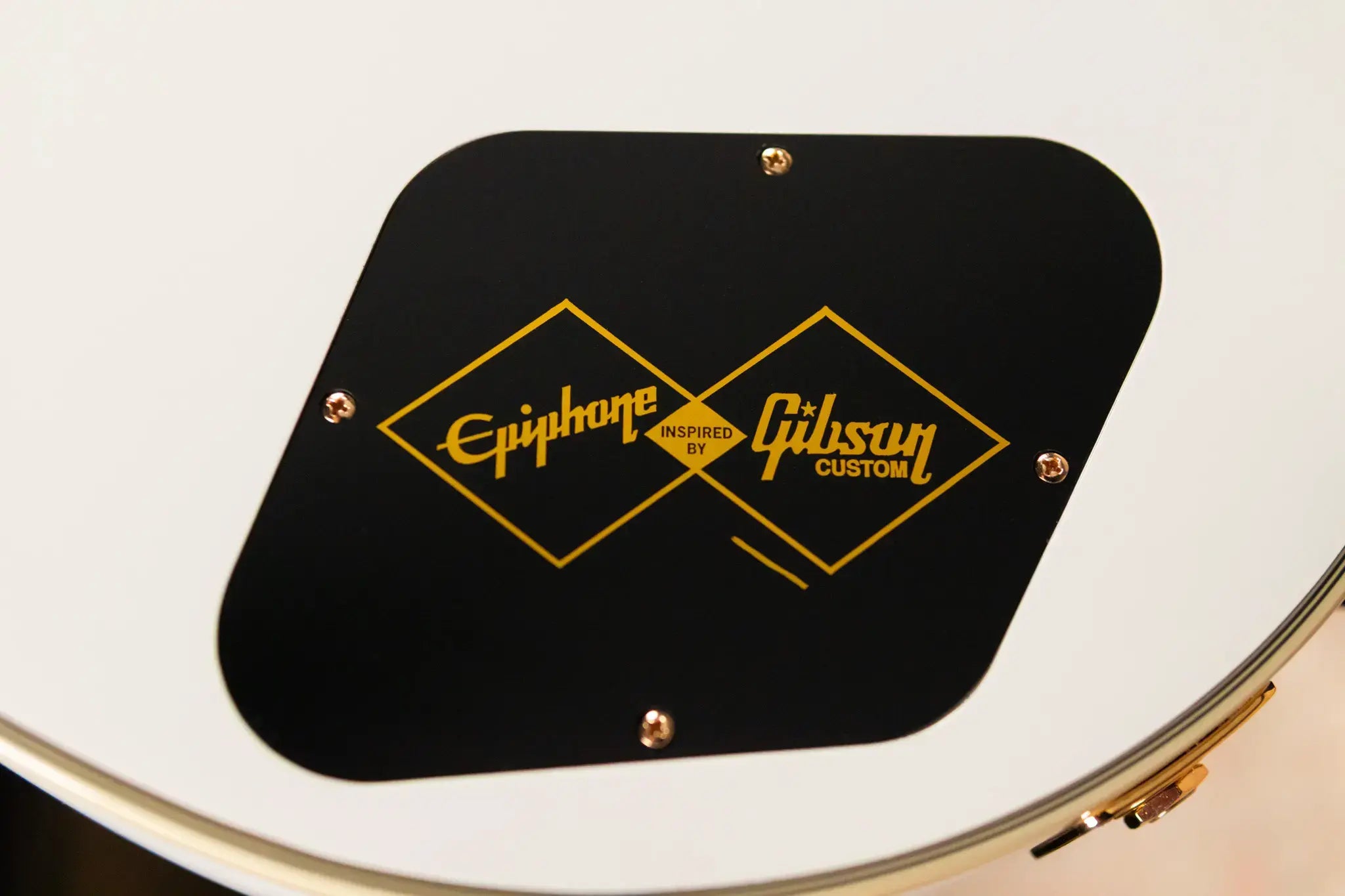 Epiphone Les Paul Custom Electric Guitar - Alpine White with Hardshell Case