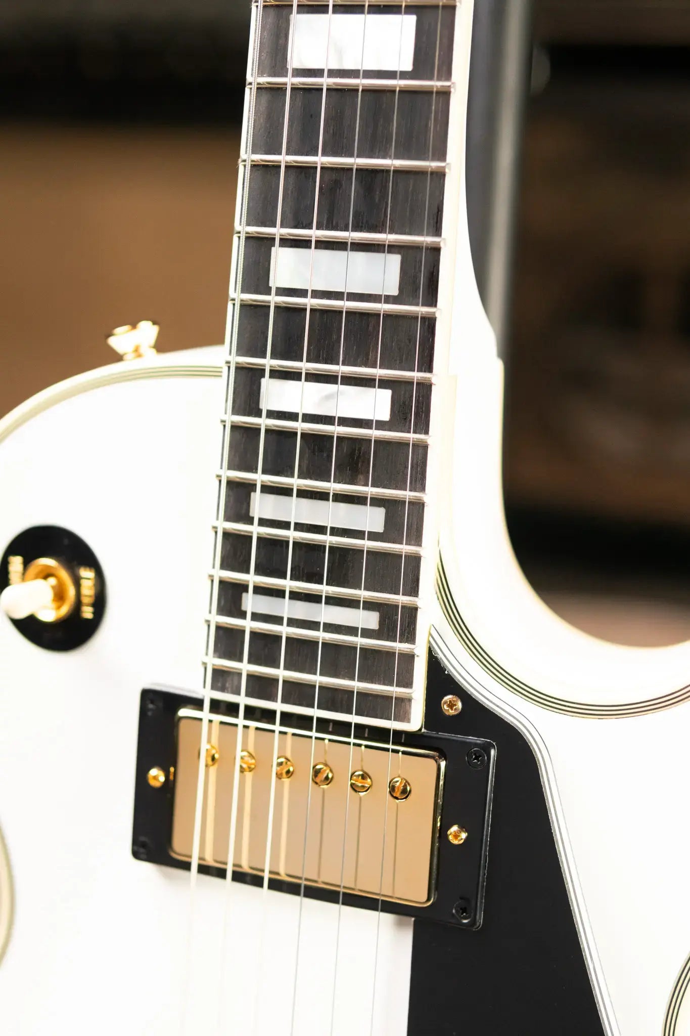 Epiphone Les Paul Custom Electric Guitar - Alpine White with Hardshell Case