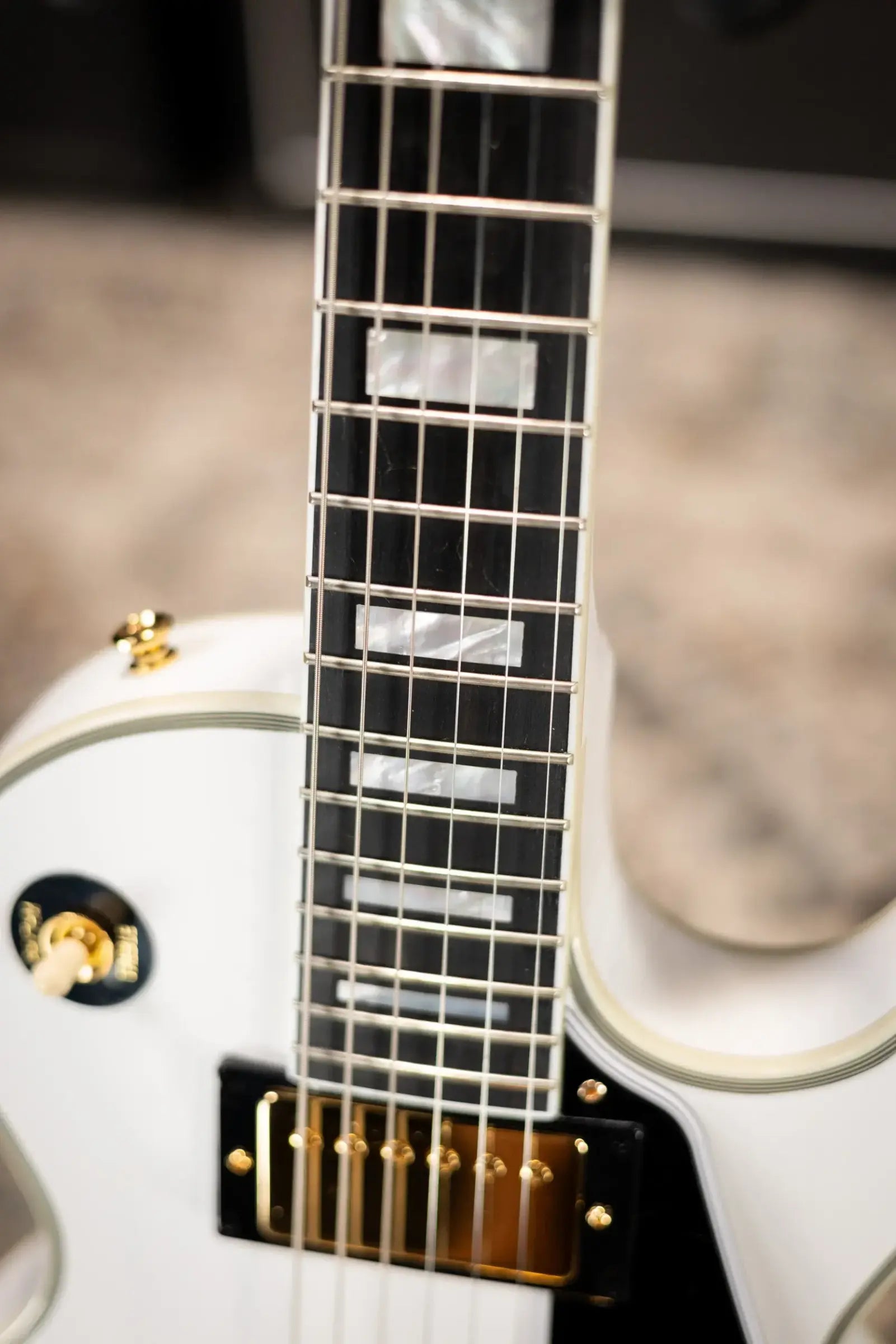 Epiphone Les Paul Custom Electric Guitar - Alpine White with Hardshell Case