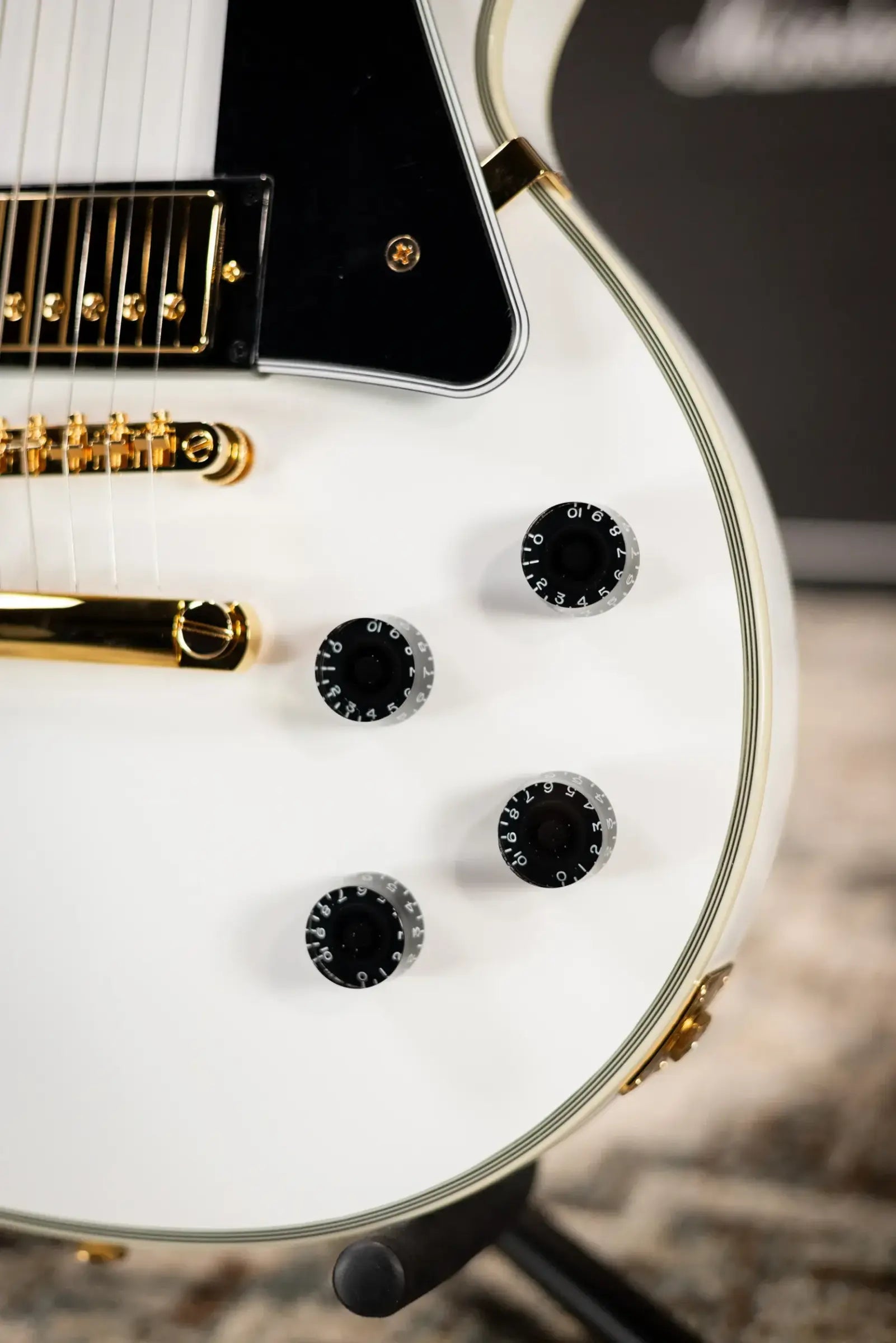 Epiphone Les Paul Custom Electric Guitar - Alpine White with Hardshell Case