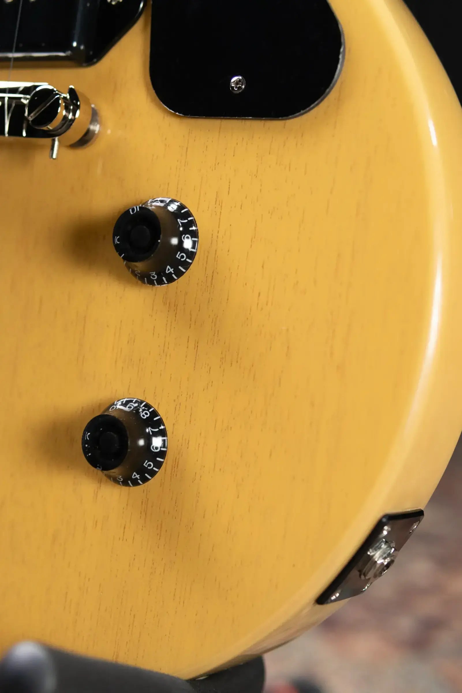 Epiphone Les Paul Junior Electric Guitar - TV Yellow