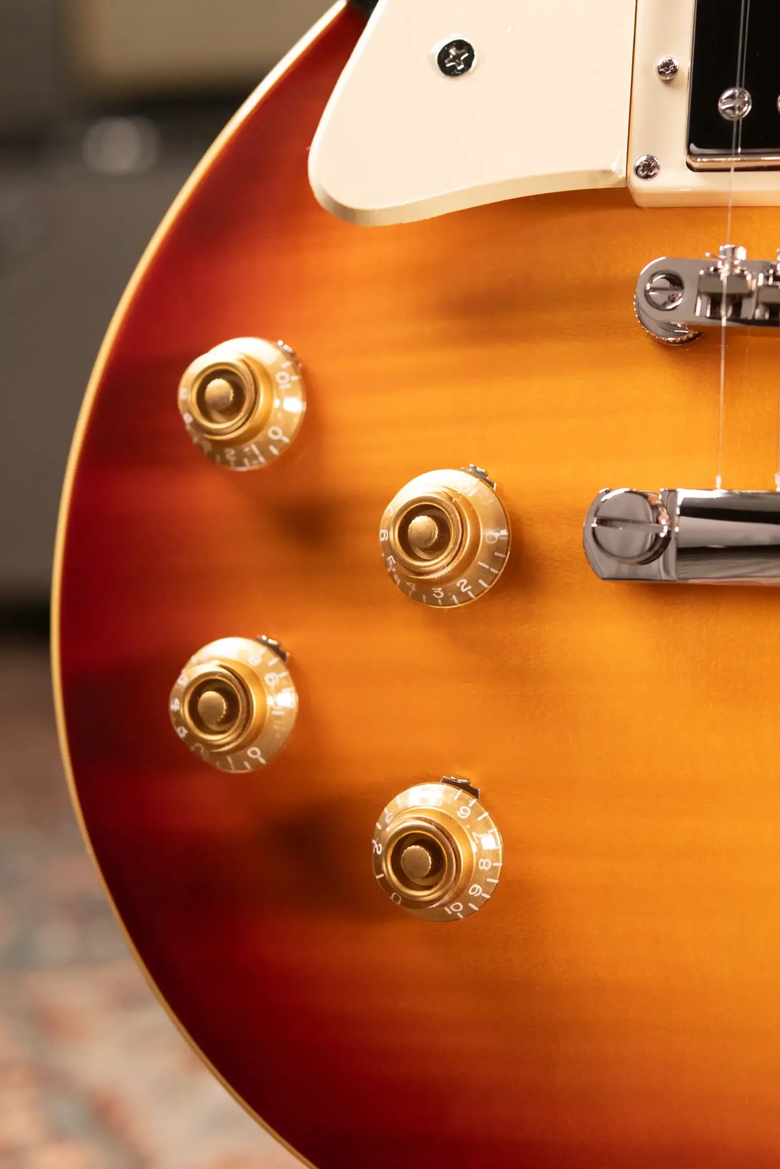 Epiphone Les Paul Standard 50s Figured Left Handed Electric Guitar - Washed Cherry Sunburst with Gig Bag