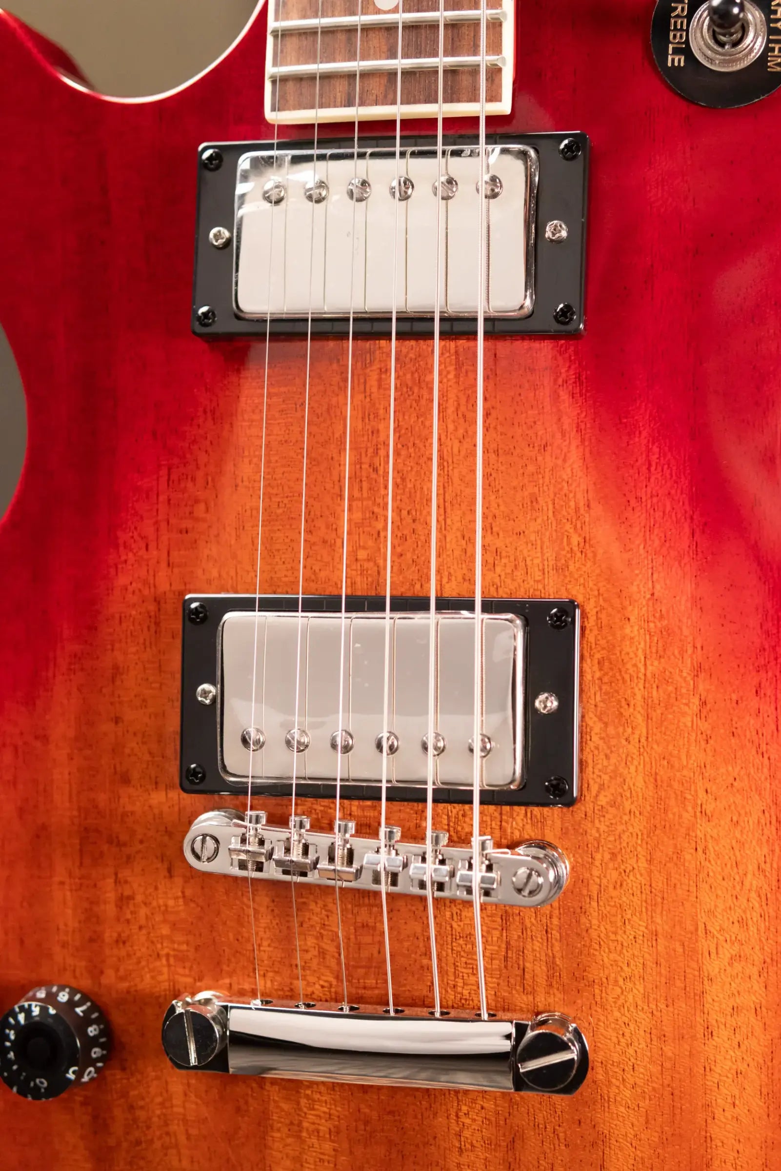 Epiphone Les Paul Tribute Left-Handed Electric Guitar - Heritage Cherry Sunburst