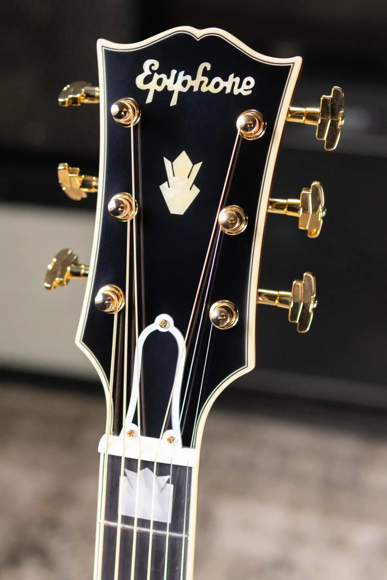 Epiphone Pre-War SJ-200 Rosewood Reissue Acoustic/Electric Guitar - Vintage Sunburst with Hardshell Case - Floor Model