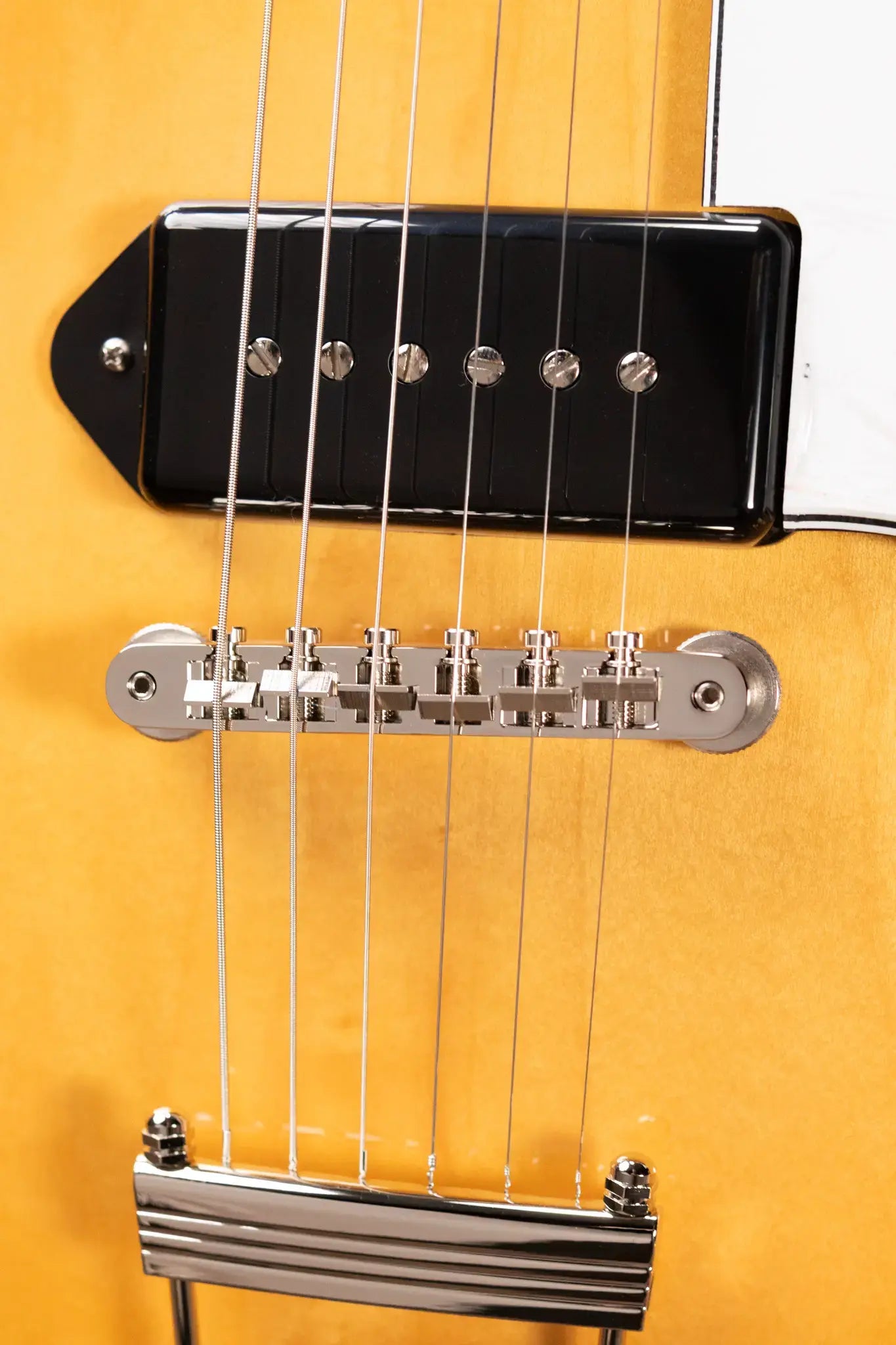 Epiphone USA Casino Hollow Body Electric Guitar - Royal Tan with Epiphone Hard Case - Floor Model
