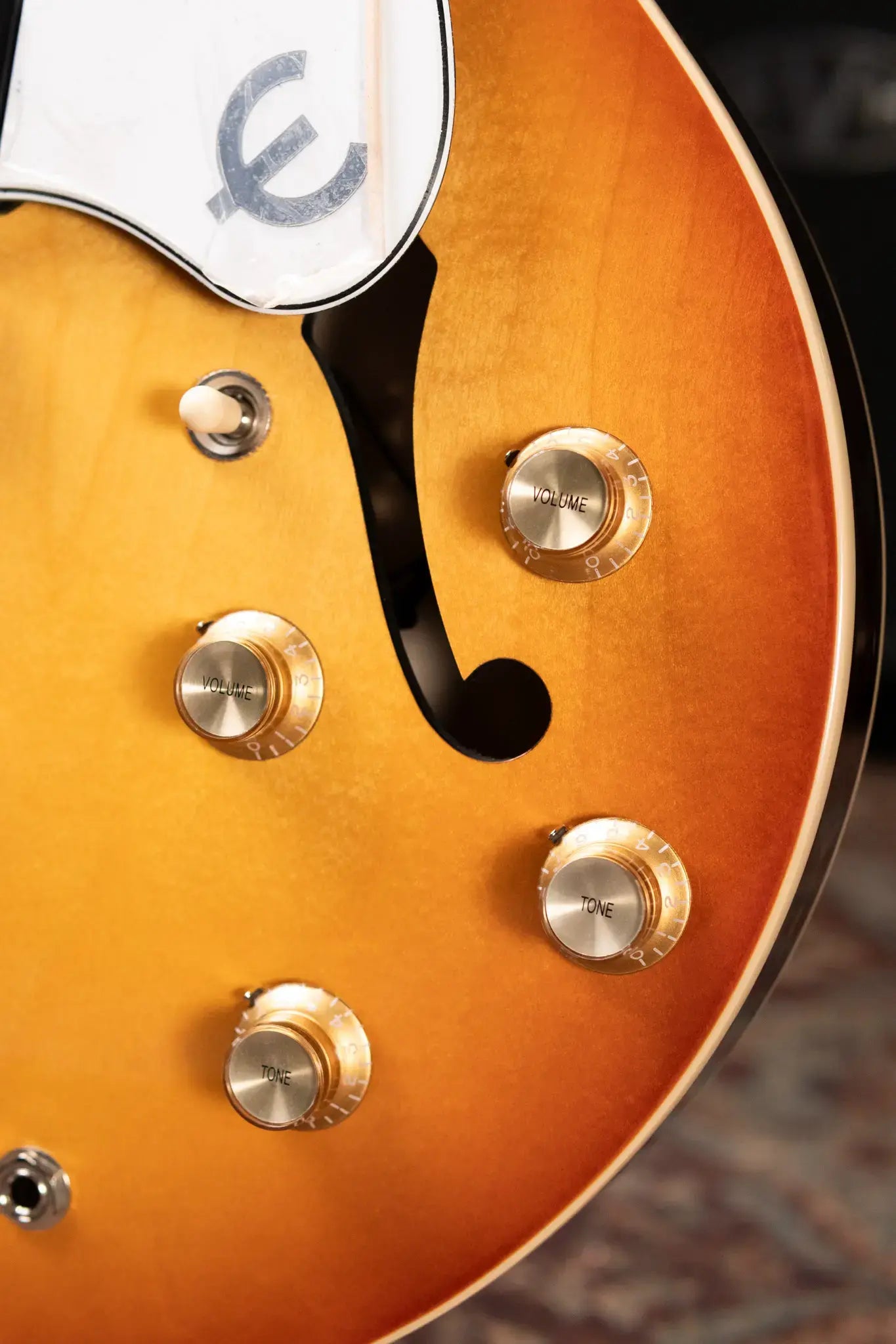 Epiphone USA Casino Hollow Body Electric Guitar - Royal Tan with Epiphone Hard Case - Floor Model