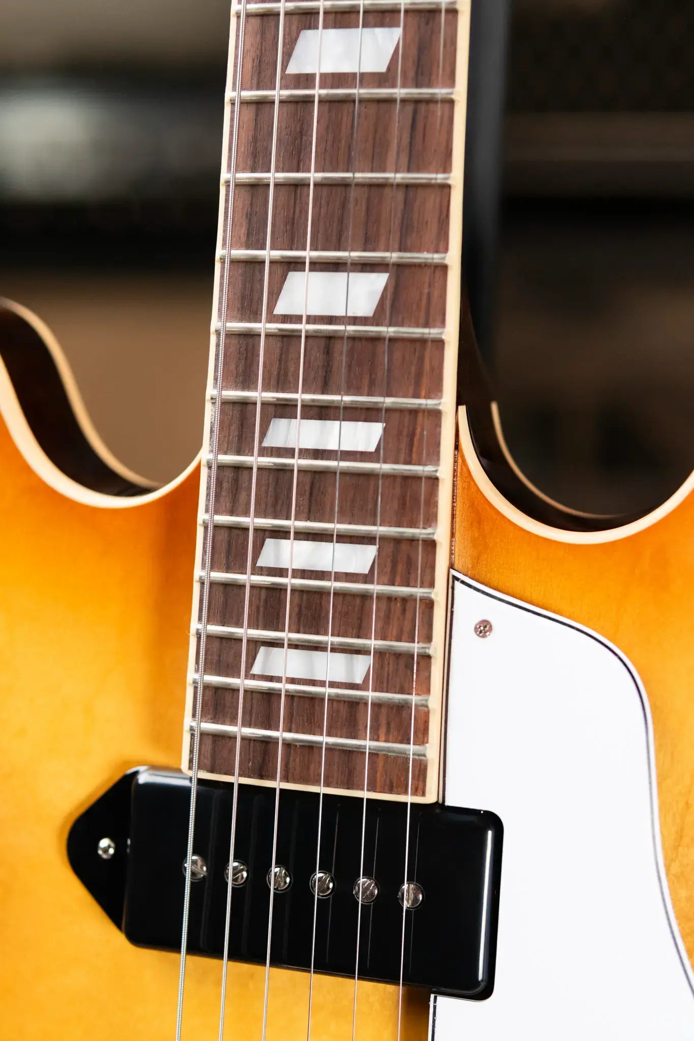 Epiphone USA Casino Hollow Body Electric Guitar - Royal Tan with Hardshell Case