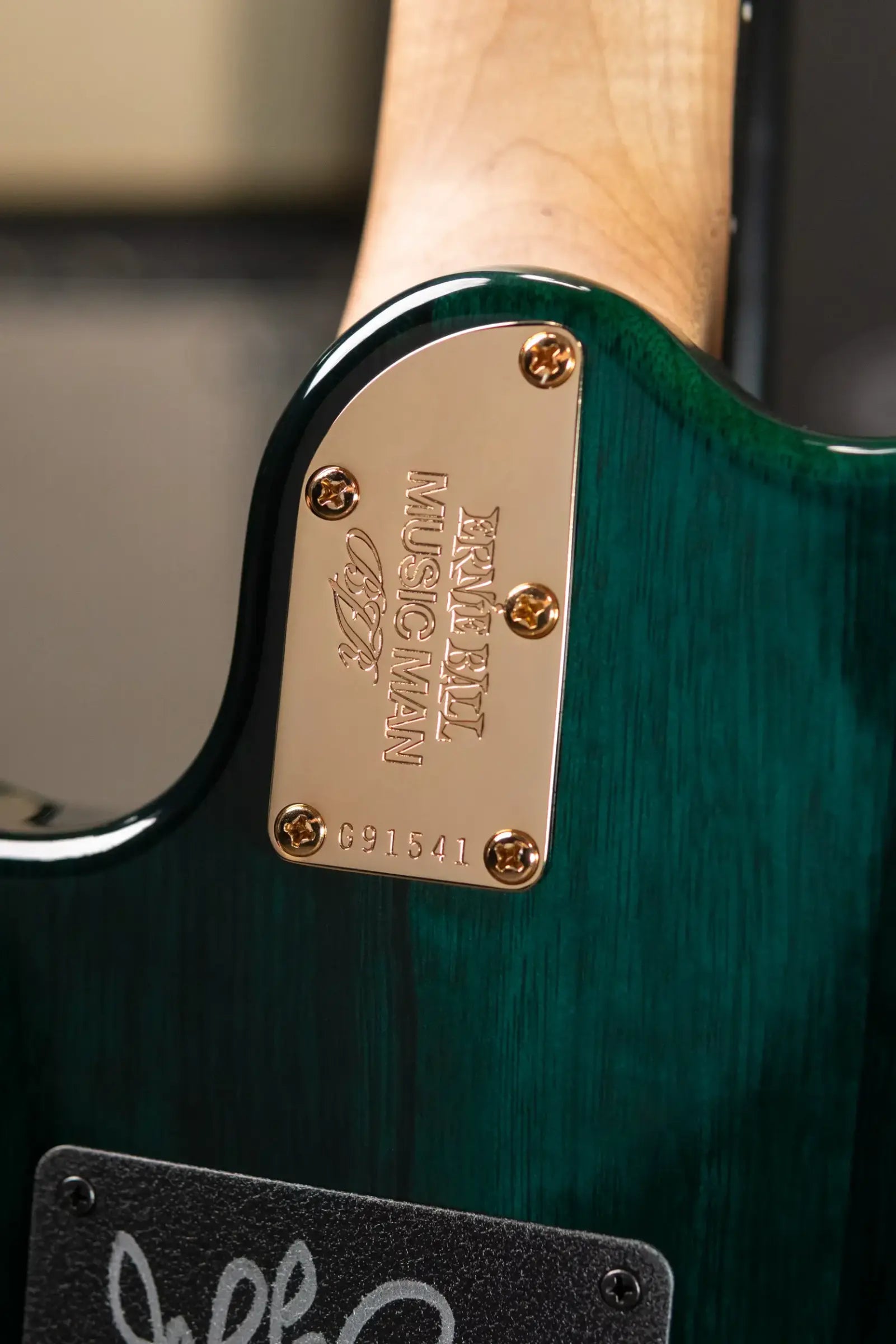 Ernie Ball Music Man BFR JP15 Piezo Electric Guitar - Toxic Sludge with MONO Softshell Case