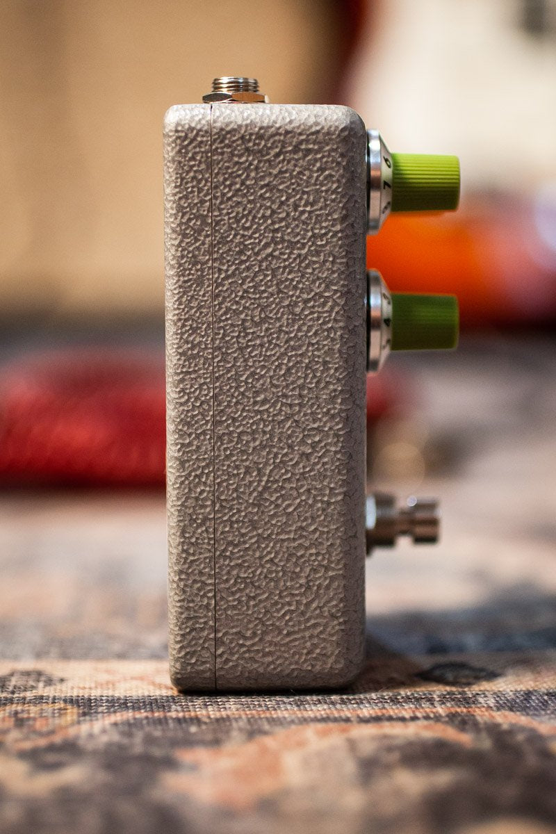 Fender Hammertone Reverb Pedal - Floor Model