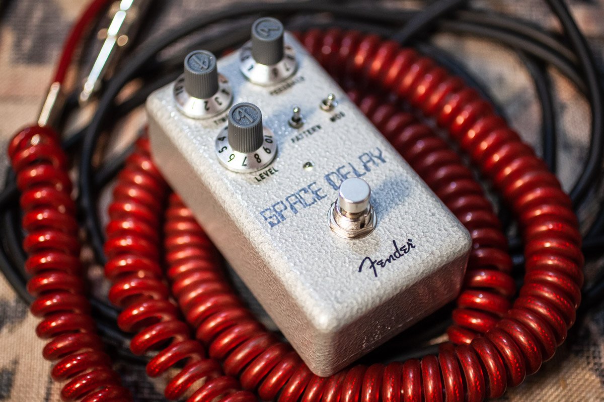 Fender Hammertone Space Delay Pedal