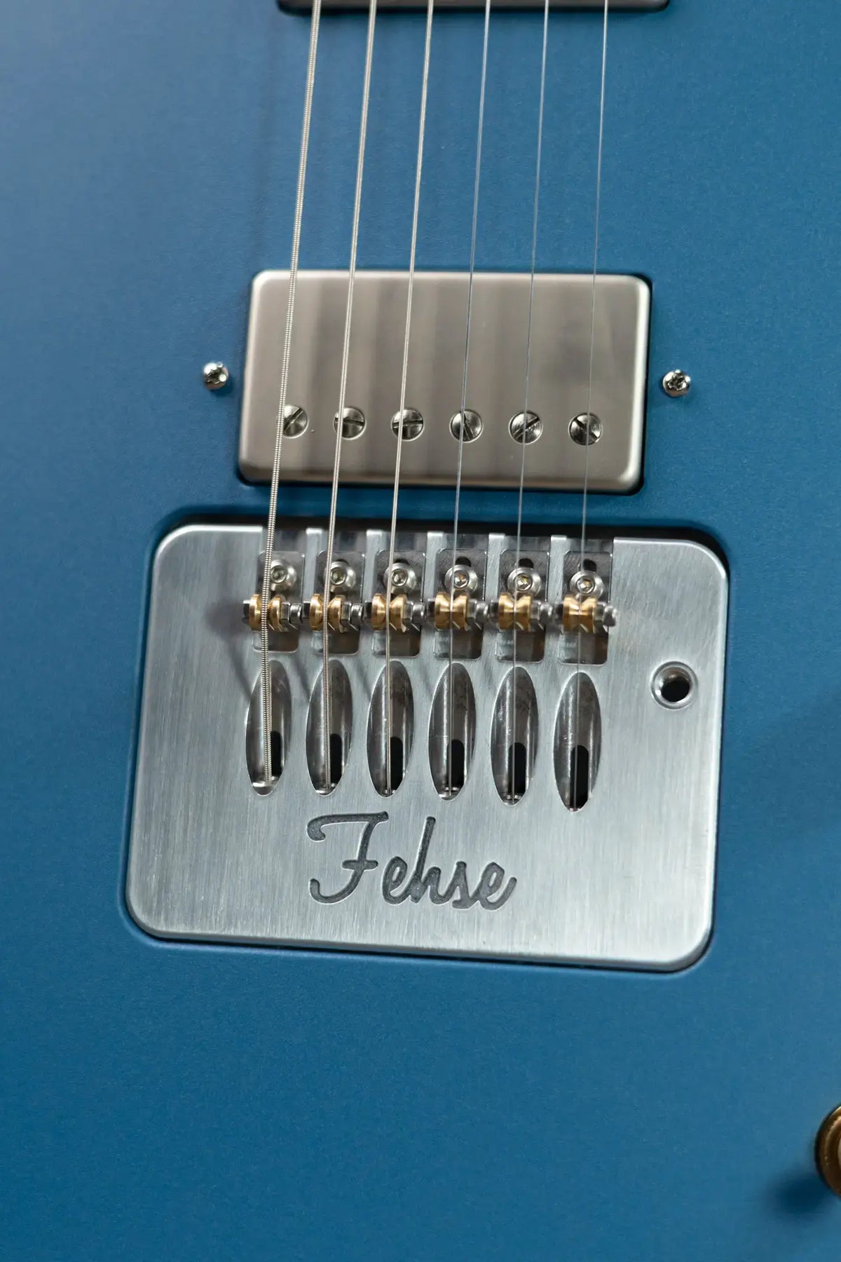 Fehse Guitars Aviator Headless Hollow Body Aluminum Electric Guitar - Dark Steel Blue