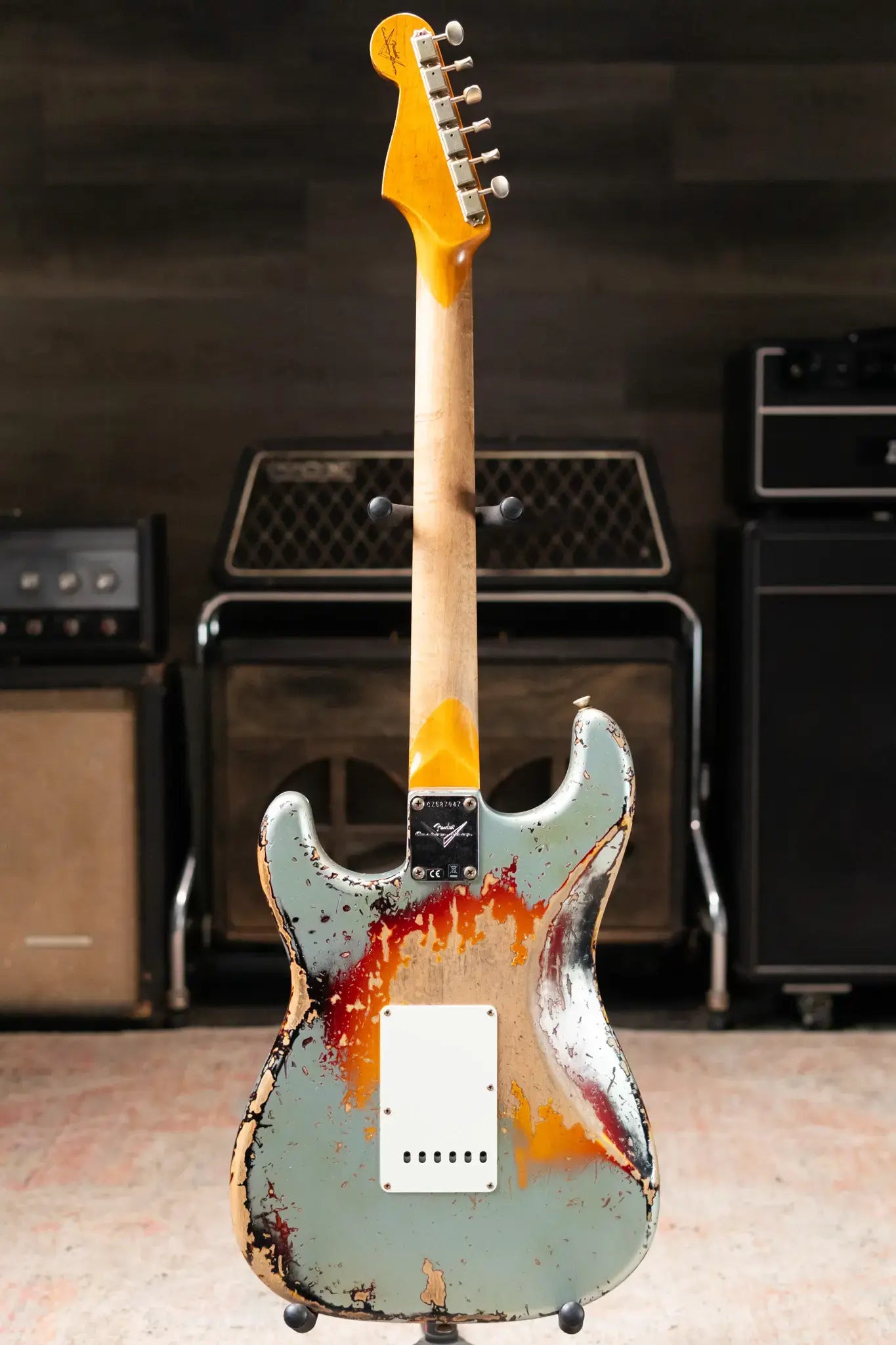 Fender Custom Shop 1965 Stratocaster Super Heavy Relic Electric Guitar - Super Faded Aged Firemist Silver over 3-Color Sunburst with Hardshell Case