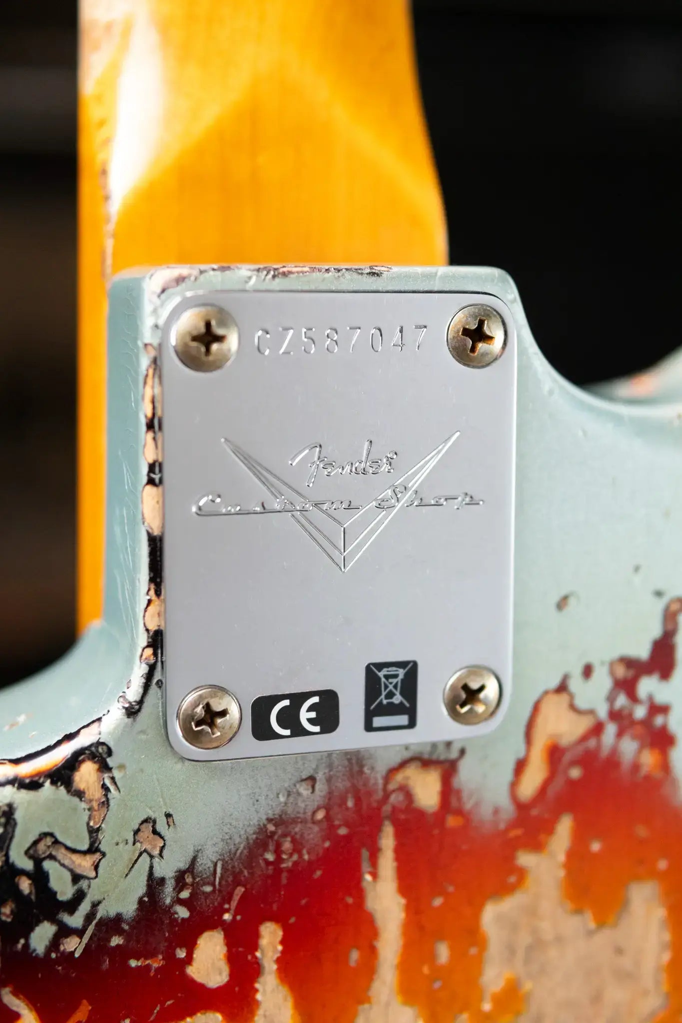 Fender Custom Shop 1965 Stratocaster Super Heavy Relic Electric Guitar - Super Faded Aged Firemist Silver over 3-Color Sunburst with Hardshell Case