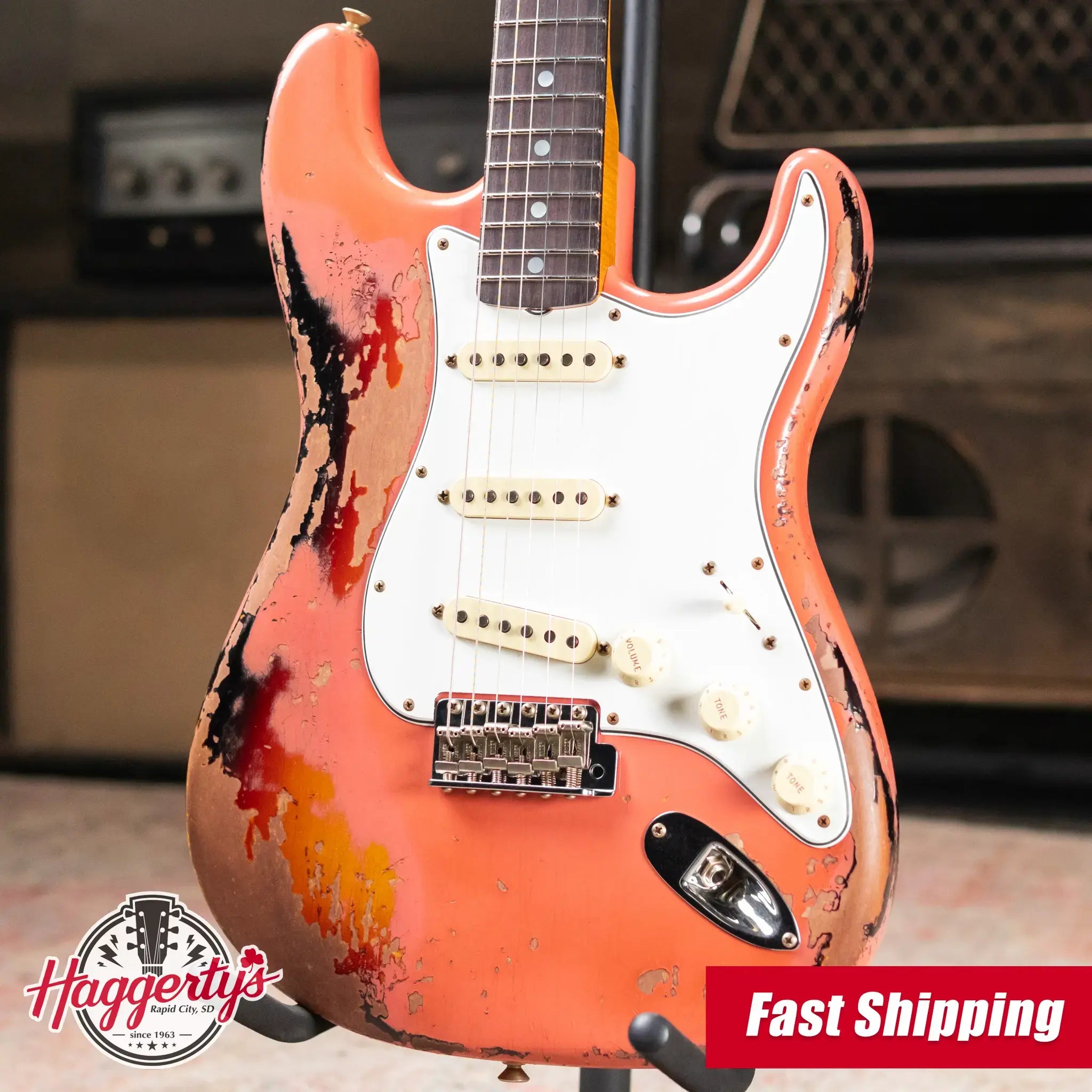 Fender 1965 Stratocaster Super Heavy Relic Electric Guitar - Super Faded Aged Tahitian Coral over 3-Color Sunburst with Hardshell Case