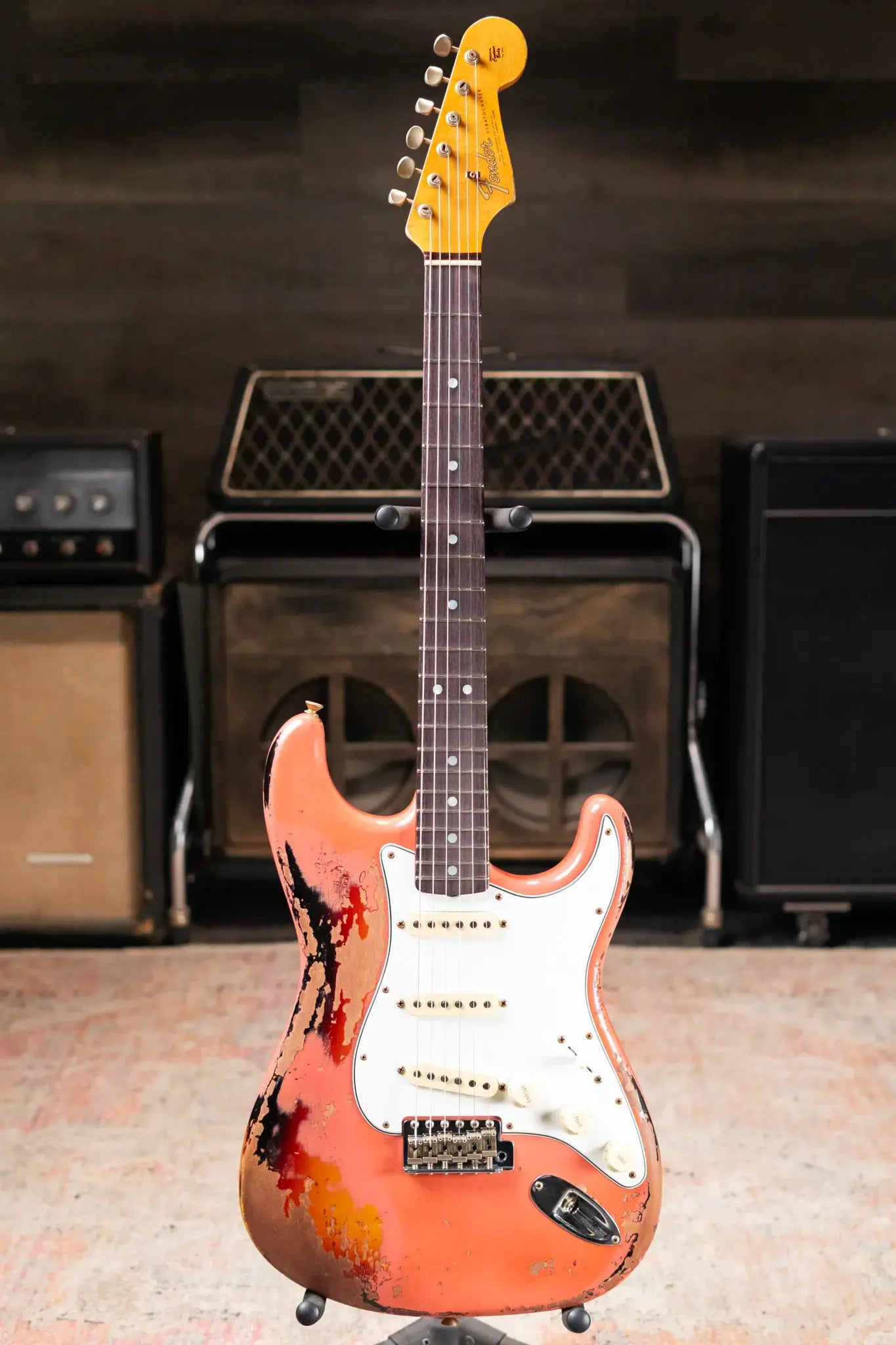 Fender 1965 Stratocaster Super Heavy Relic Electric Guitar - Super Faded Aged Tahitian Coral over 3-Color Sunburst with Hardshell Case