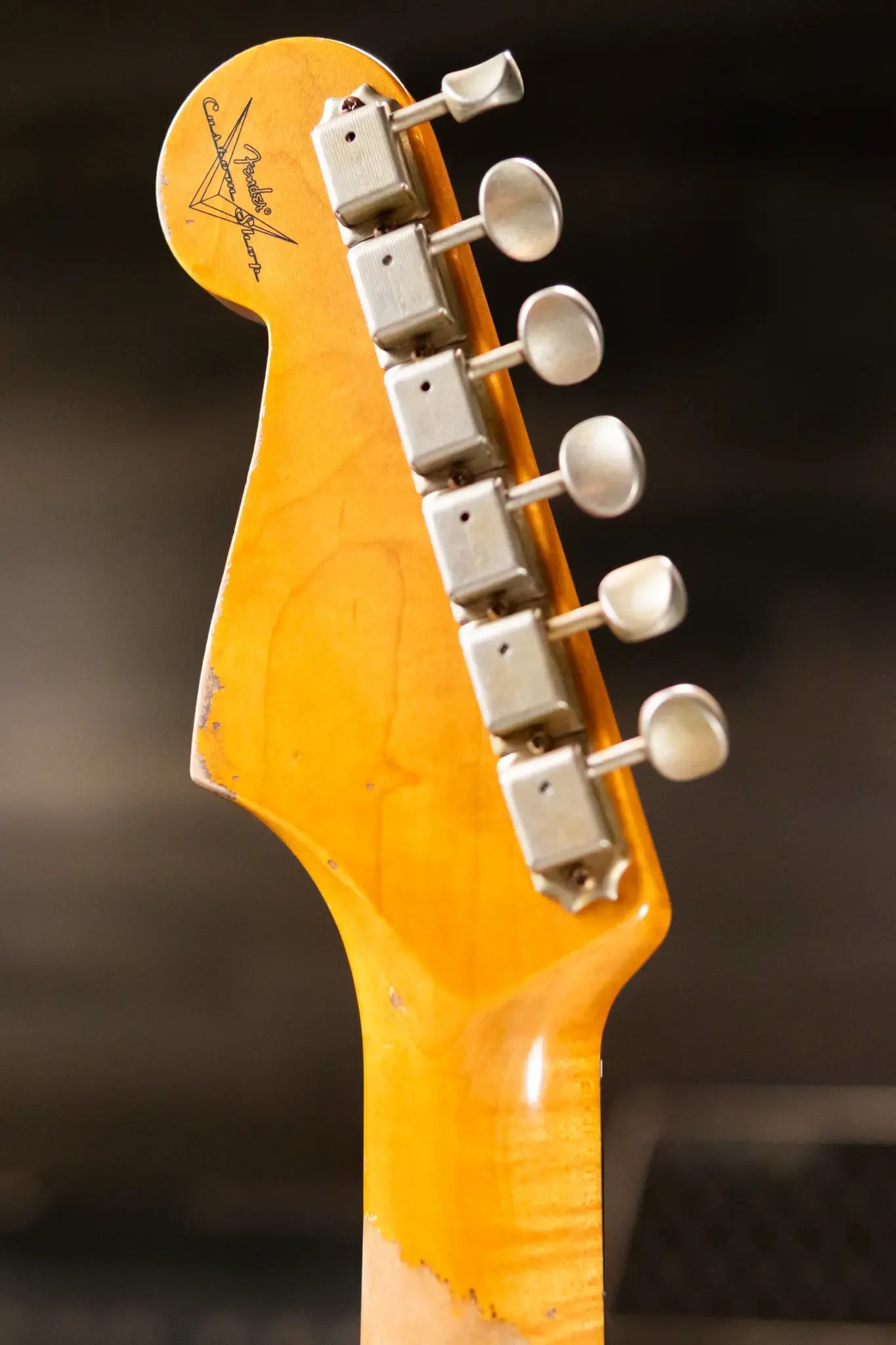 Fender 1965 Stratocaster Super Heavy Relic Electric Guitar - Super Faded Aged Tahitian Coral over 3-Color Sunburst with Hardshell Case