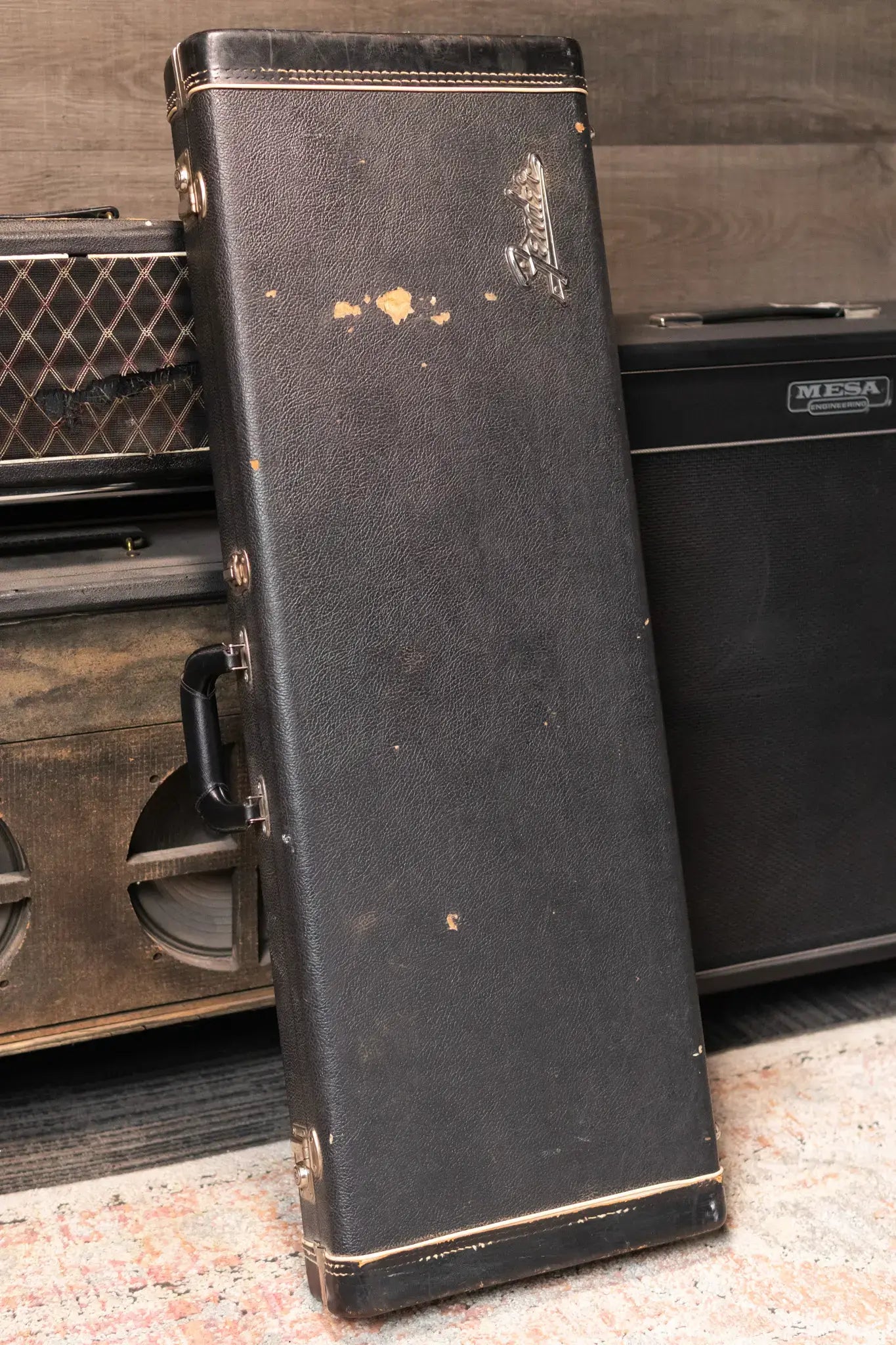 Fender 1975 Traditional Stratocaster Black with Hardshell Case - Used