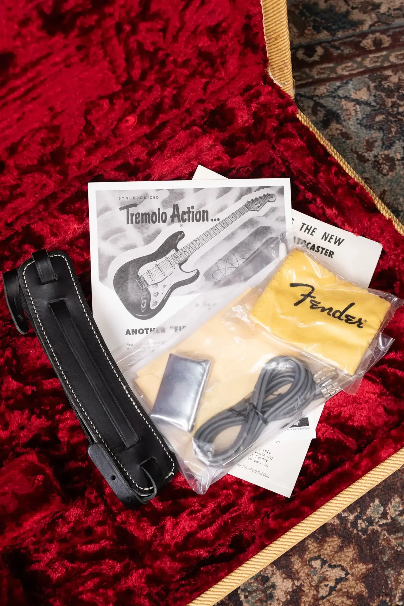 Fender 60th Anniversary American Vintage '54 Stratocaster Electric Guitar - 2-Tone Burst with Hardshell Case - Used