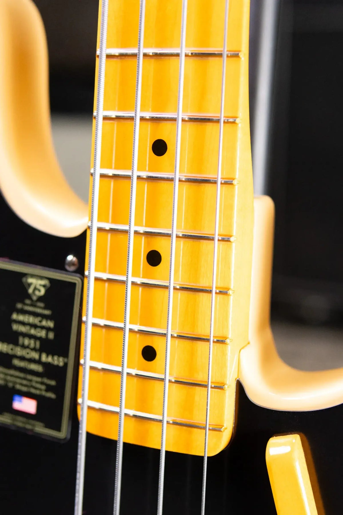 Fender 75th Anniversary American Vintage II 1951 Precision Bass - Butterscotch Blonde with Hardshell Case