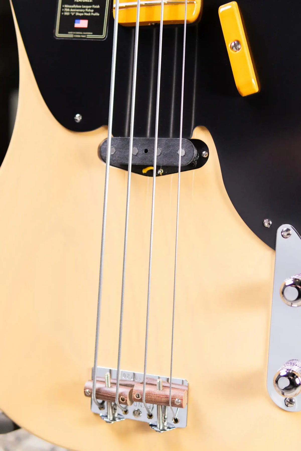 Fender 75th Anniversary American Vintage II 1951 Precision Bass - Butterscotch Blonde with Hardshell Case