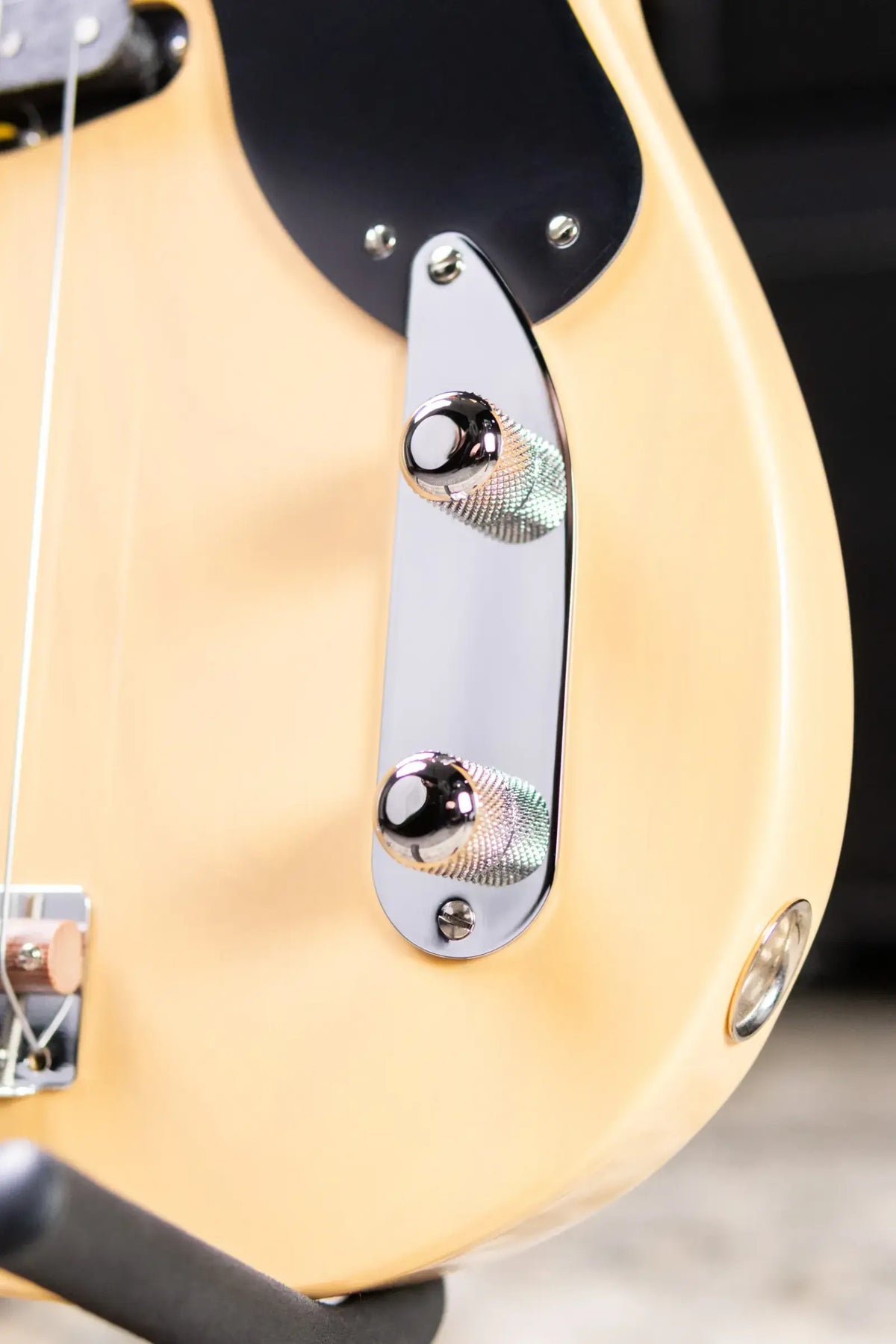 Fender 75th Anniversary American Vintage II 1951 Precision Bass - Butterscotch Blonde with Hardshell Case