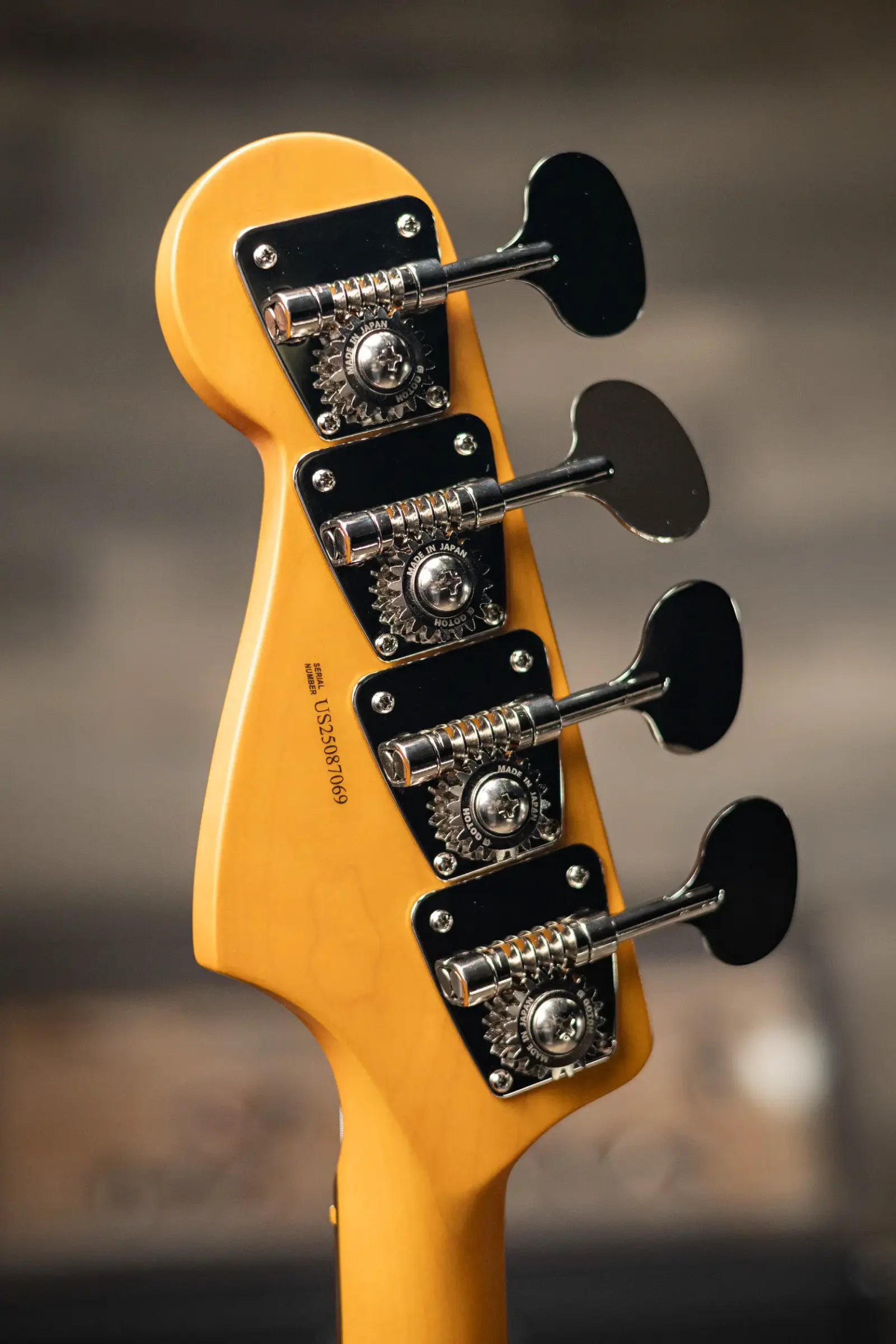 Fender American Professional Classic Jazz Bass - Faded Firemist Gold with Gig Bag