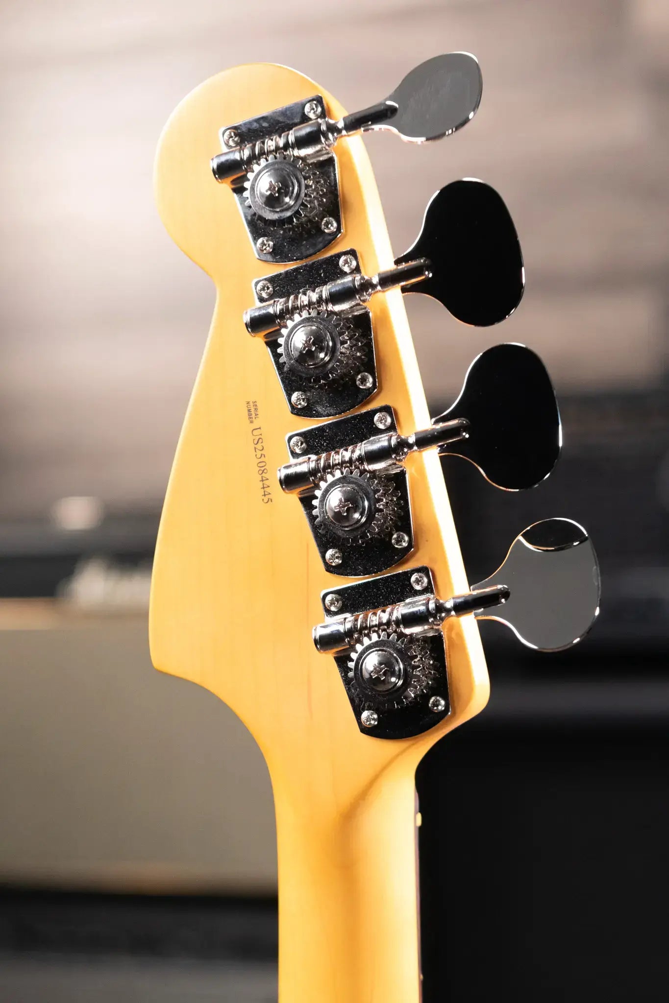 Fender American Professional Classic Mustang Bass - 3-Color Sunburst with Gig Bag