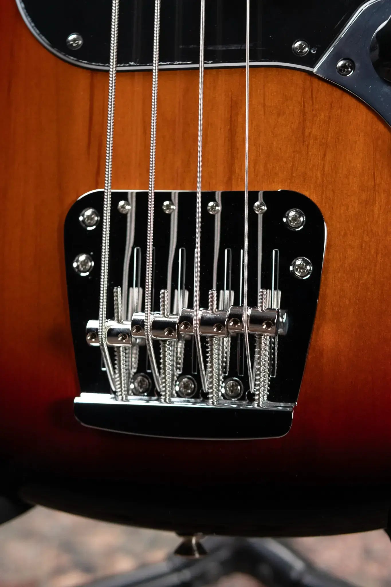 Fender American Professional Classic Mustang Bass - 3-Color Sunburst with Gig Bag