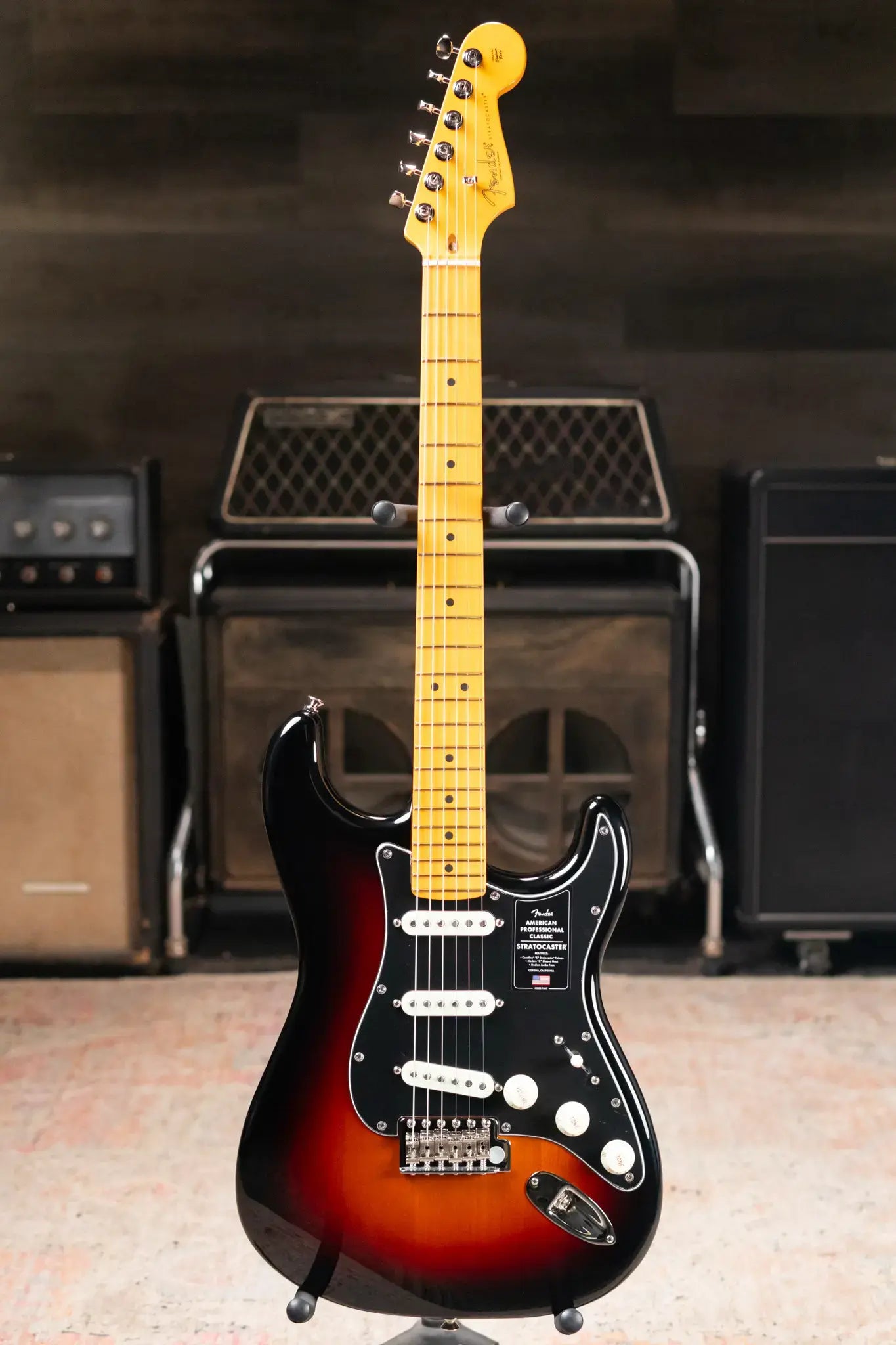 Fender American Professional Classic Stratocaster Electric Guitar - 3-Color Sunburst with Gig Bag