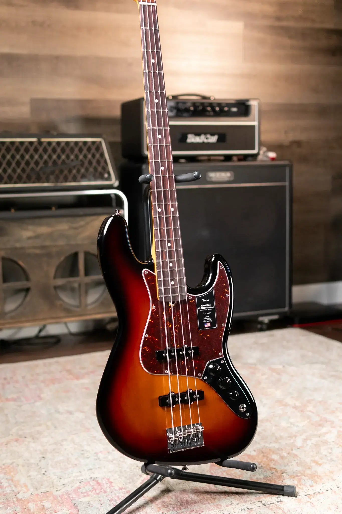 Fender American Professional II Jazz Bass Rosewood Fingerboard - 3-Color Sunburst with Hardshell Case