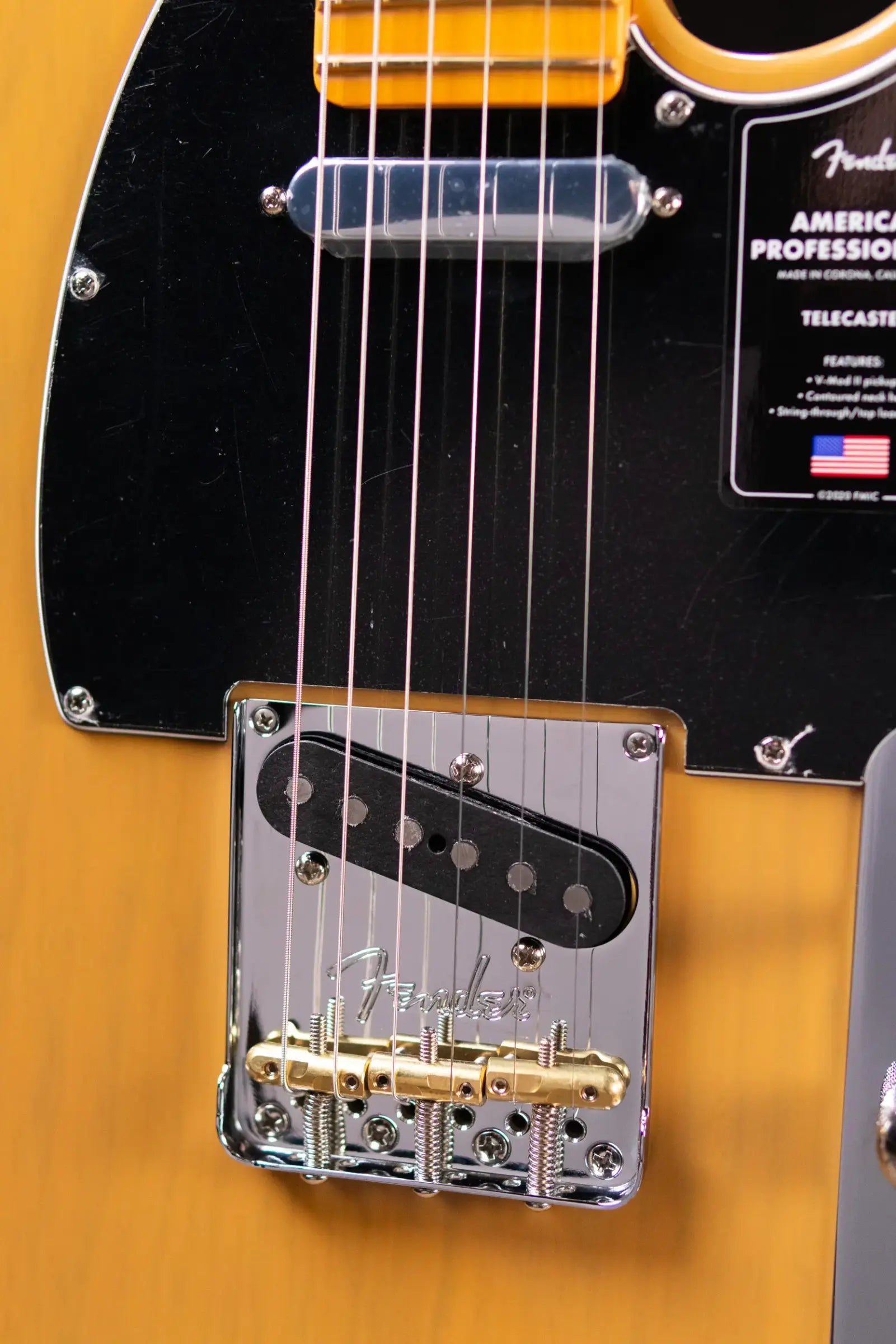 Fender American Professional II Telecaster Electric Guitar - Butterscotch Blonde with Hardshell Case