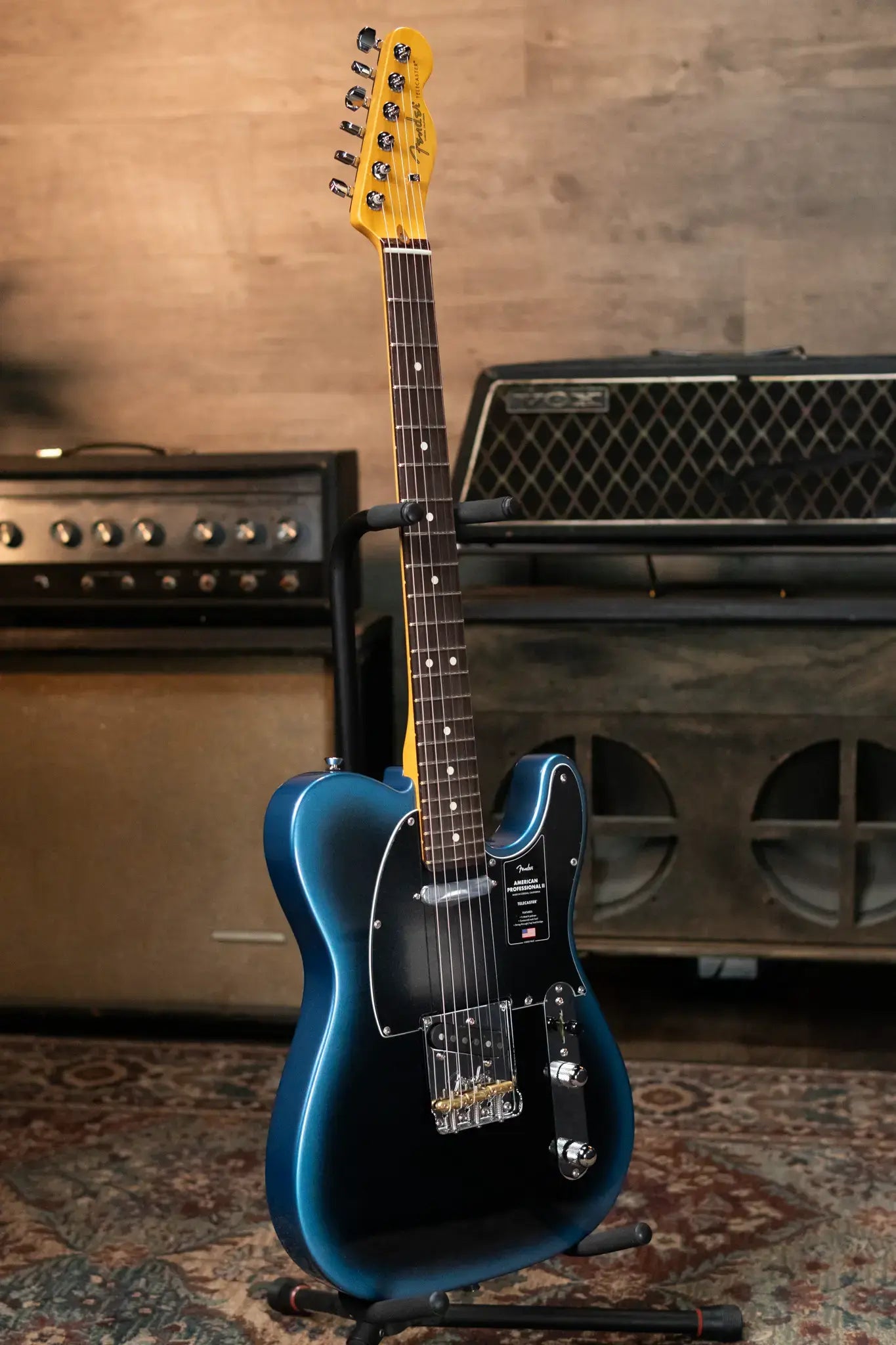 Fender American Professional II Telecaster Rosewood Fingerboard - Dark Night with Hardshell Case