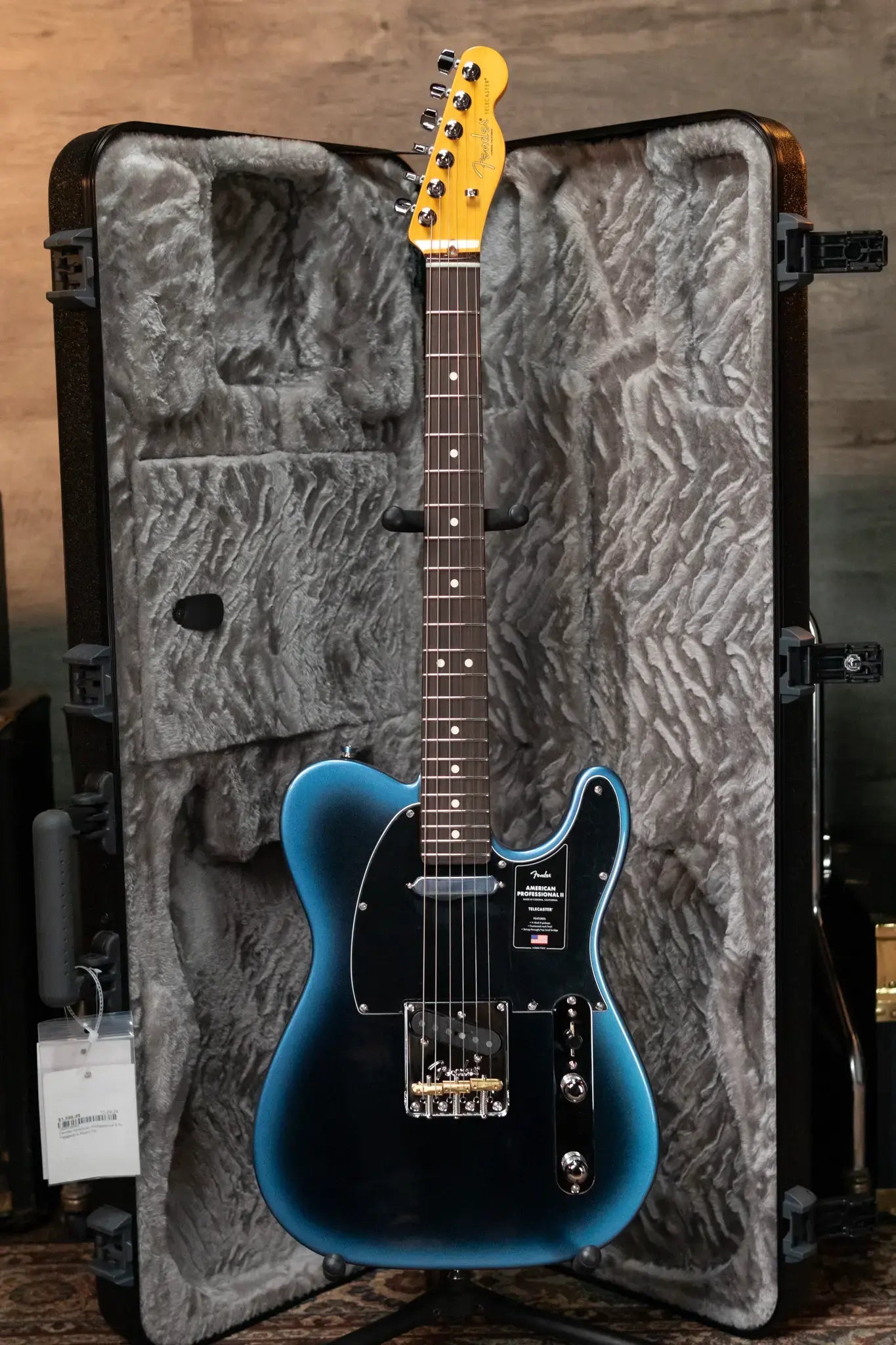 Fender American Professional II Telecaster Rosewood Fingerboard - Dark Night with Hardshell Case